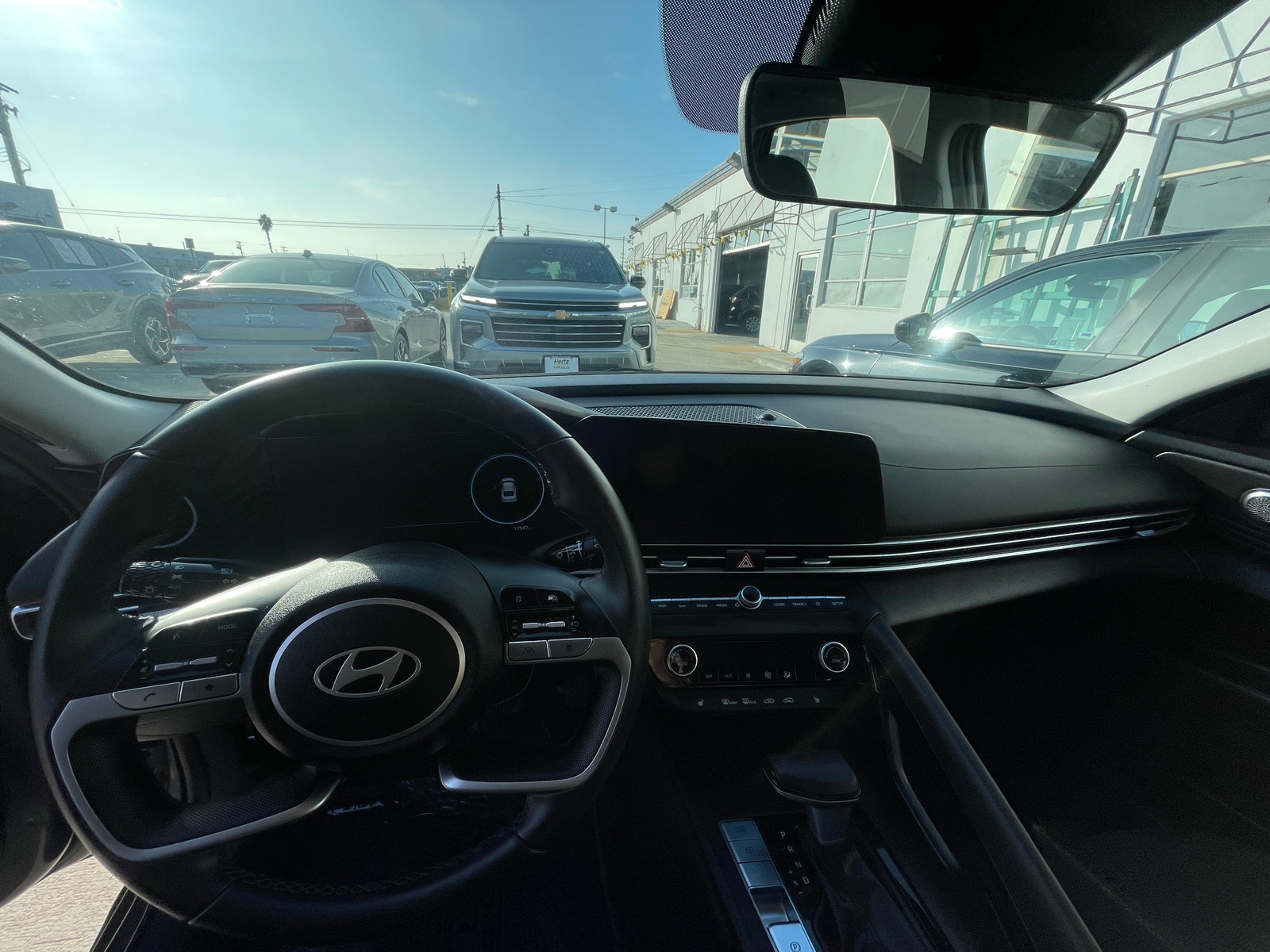 Thumbnail: 2025 Hyundai Elantra - 3