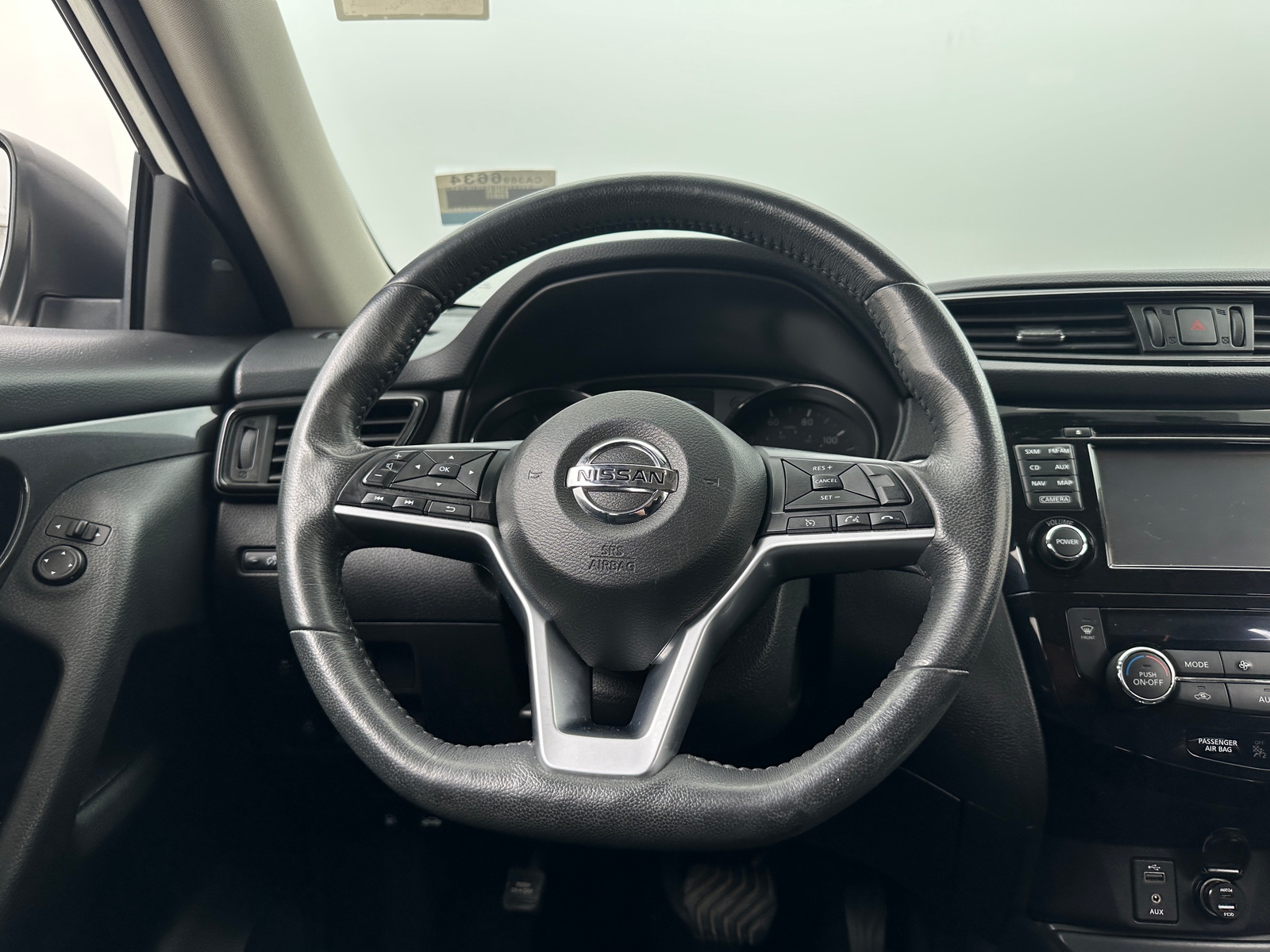 Thumbnail: 2017 Nissan Rogue - 5