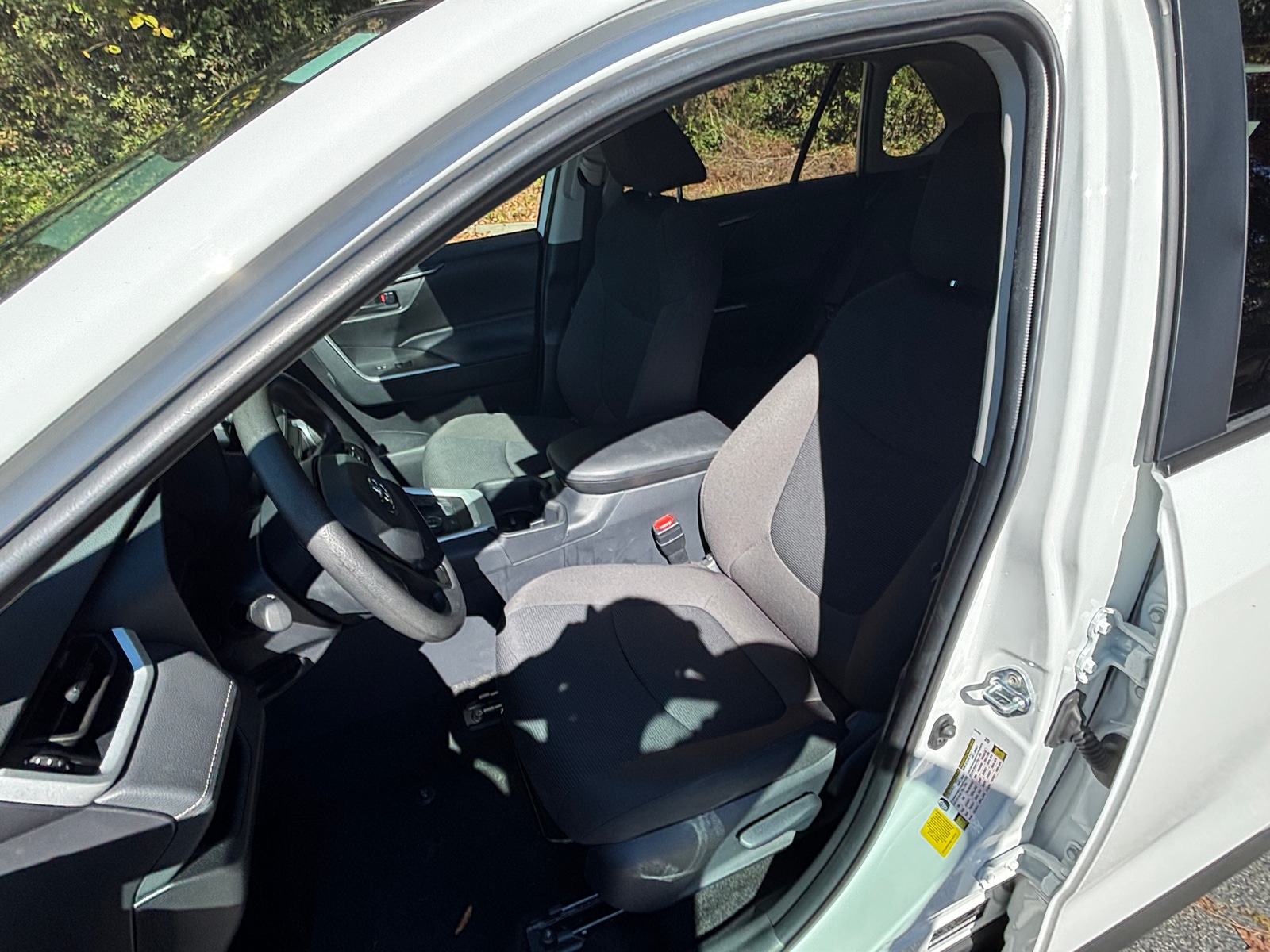 Thumbnail: 2025 Toyota RAV4 - 2