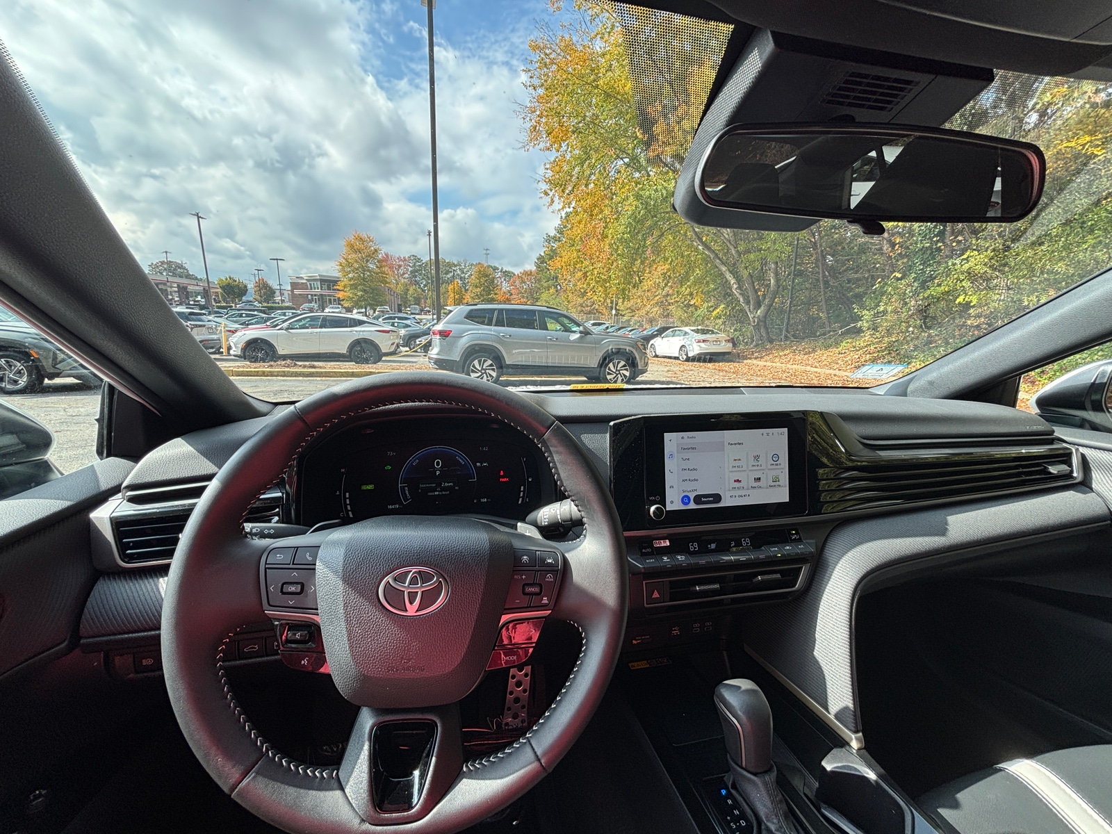 Thumbnail: 2025 Toyota Camry - 3