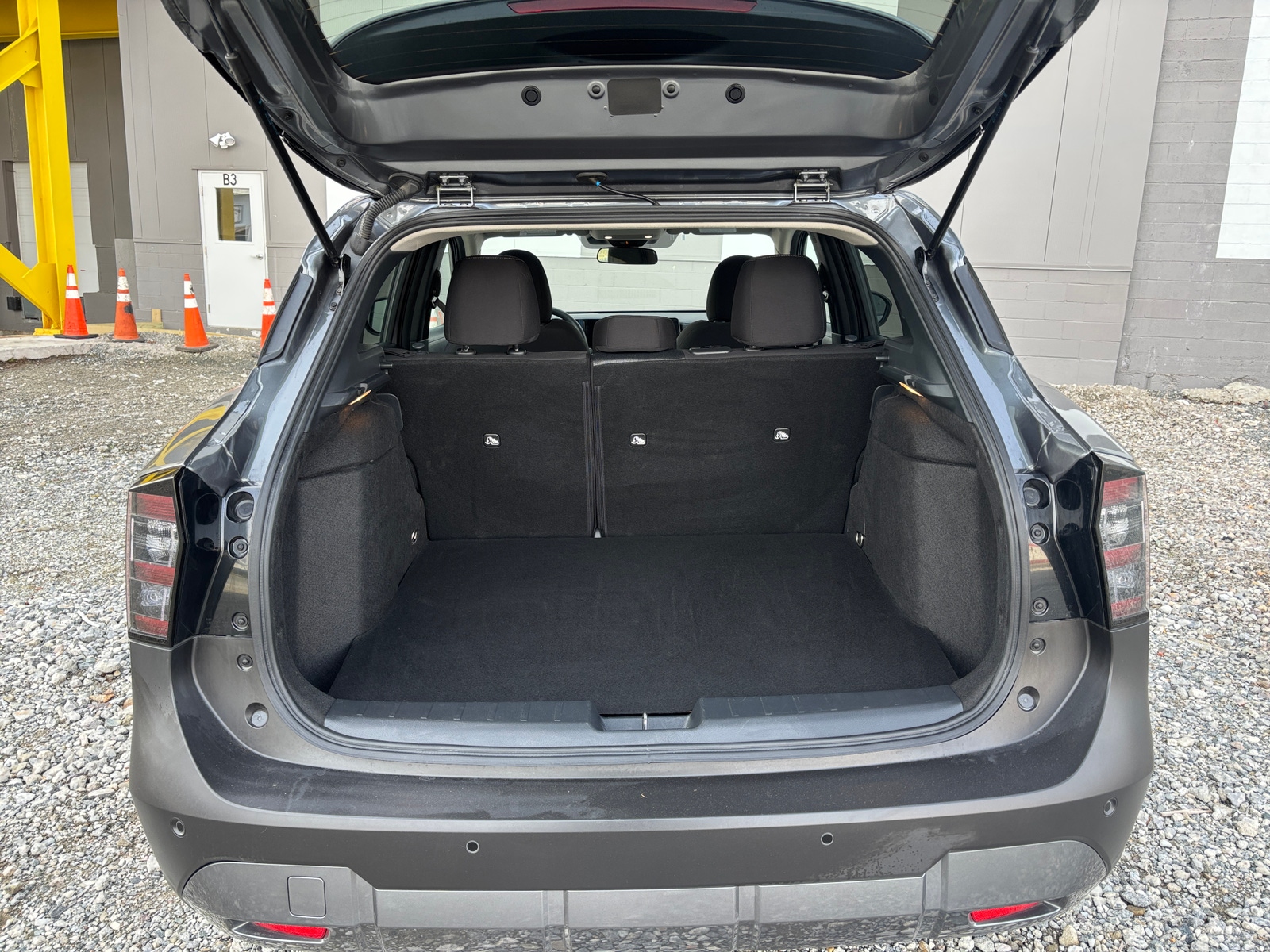 Thumbnail: 2025 Nissan Kicks - 5