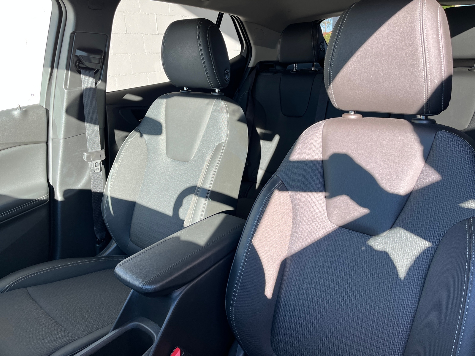 Thumbnail: 2025 Buick Encore GX - 2