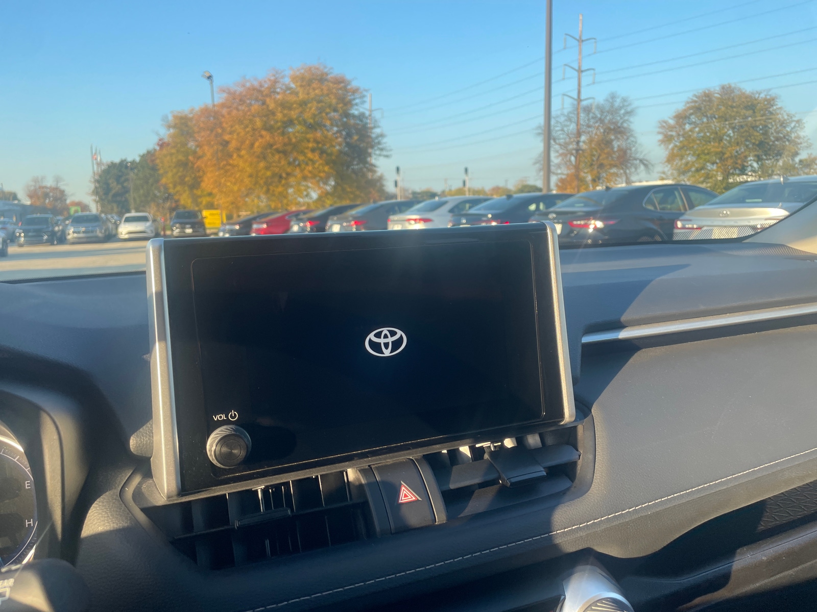 Thumbnail: 2025 Toyota RAV4 - 4