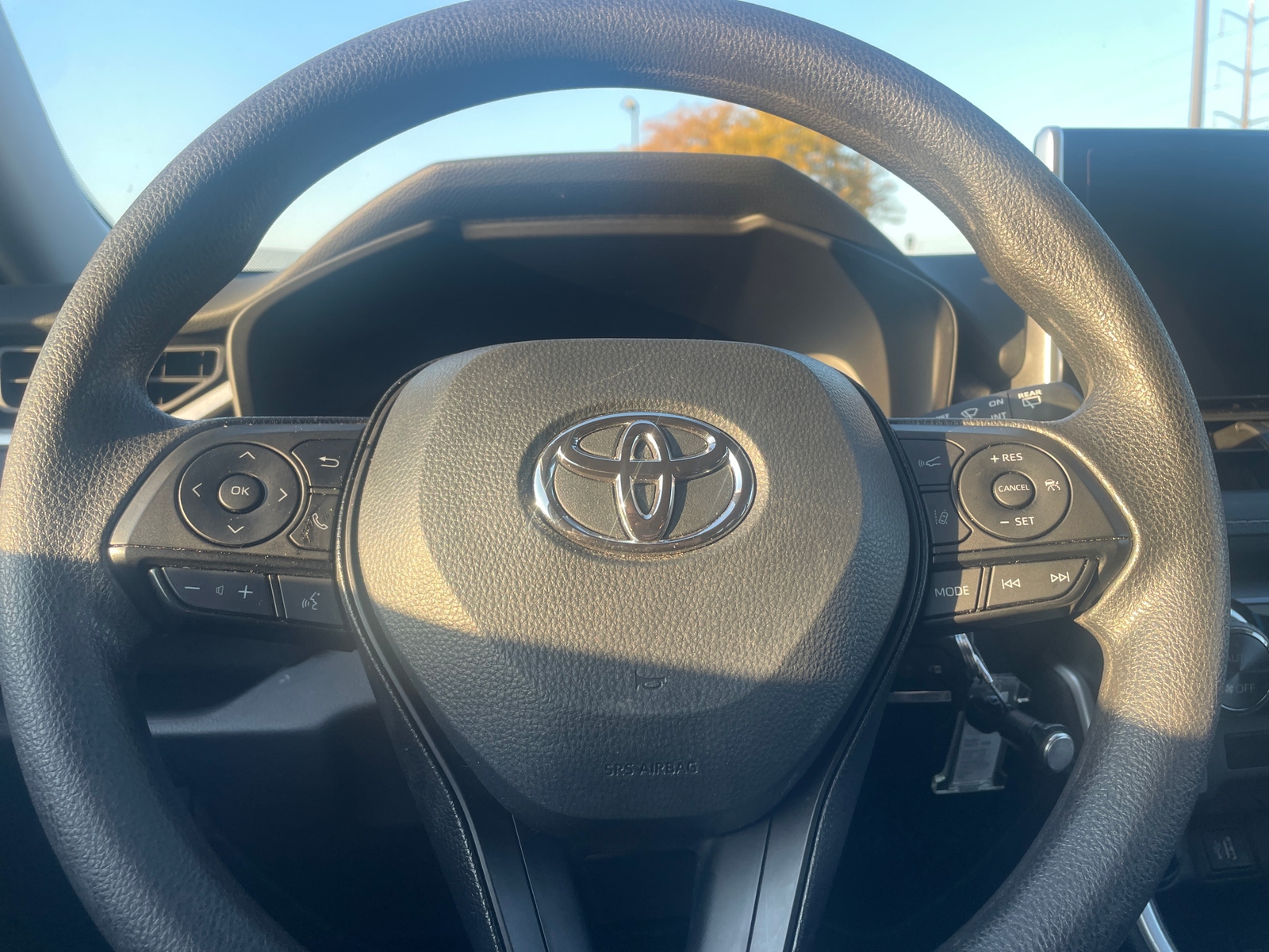 Thumbnail: 2025 Toyota RAV4 - 5