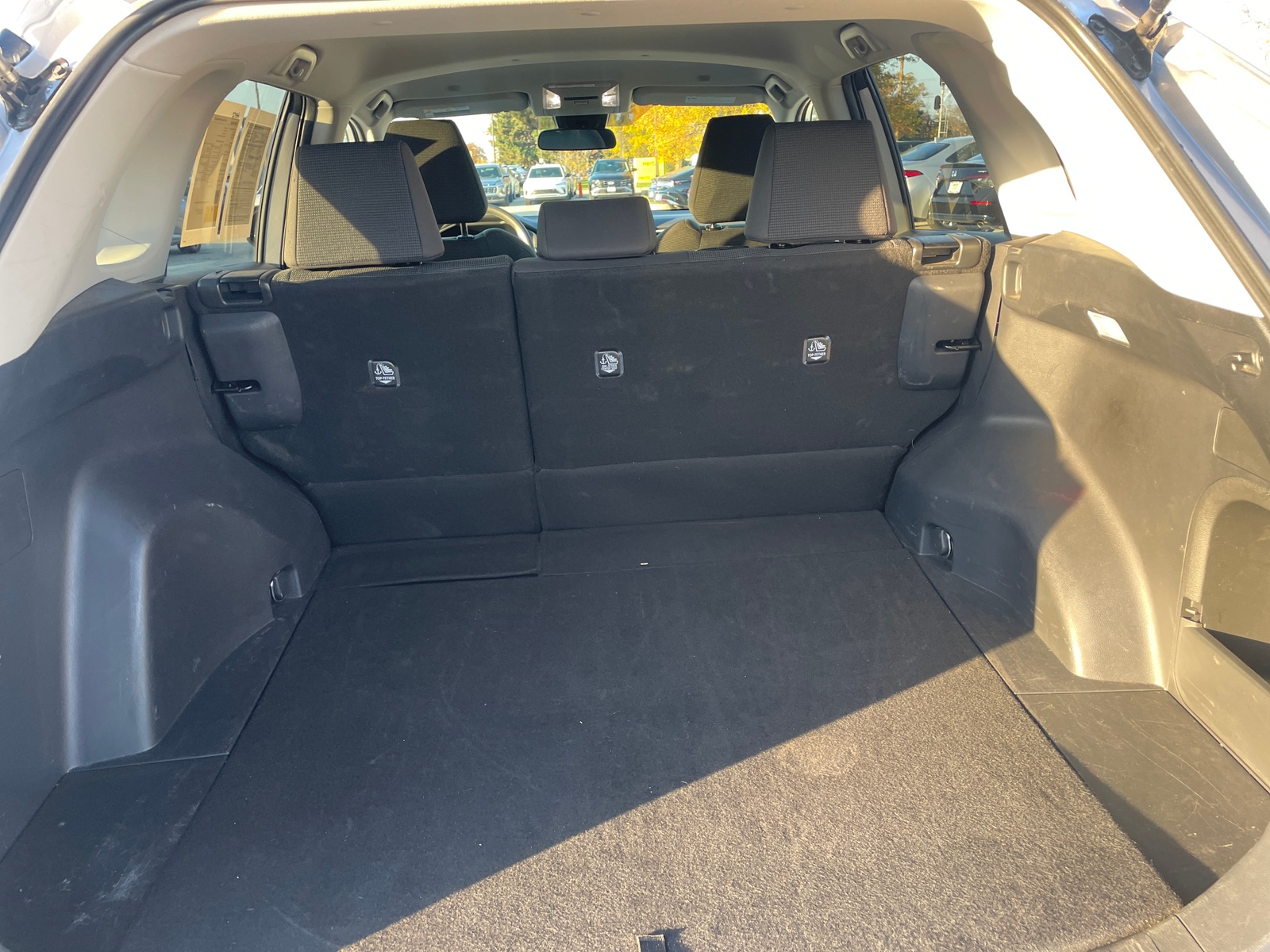 Thumbnail: 2025 Toyota RAV4 - 6