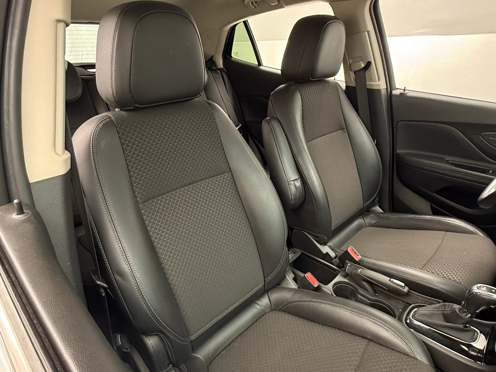 Thumbnail: 2020 Buick Encore - 2