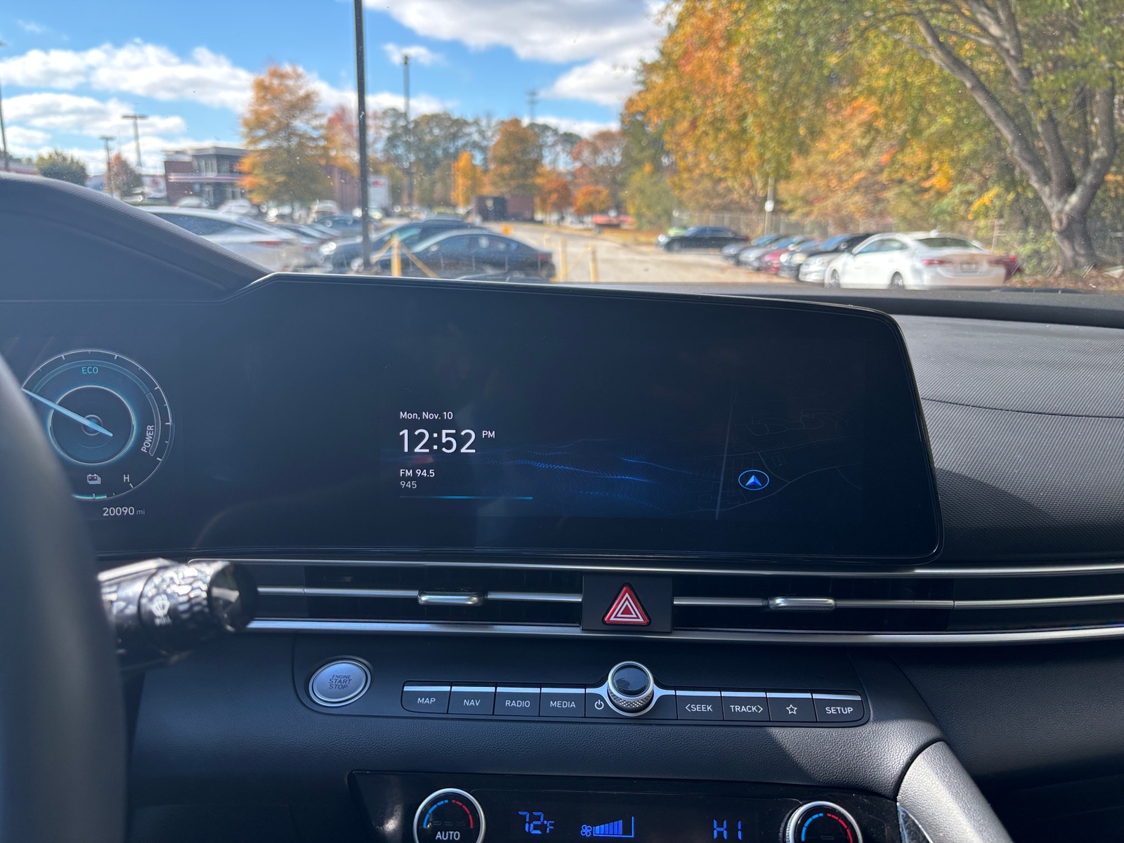 Thumbnail: 2025 Hyundai Elantra - 4