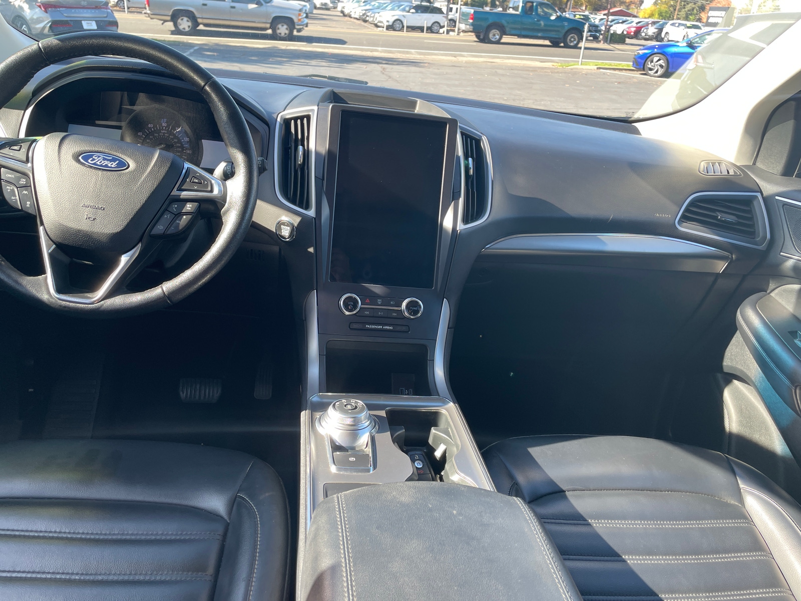 Thumbnail: 2022 Ford Edge - 3