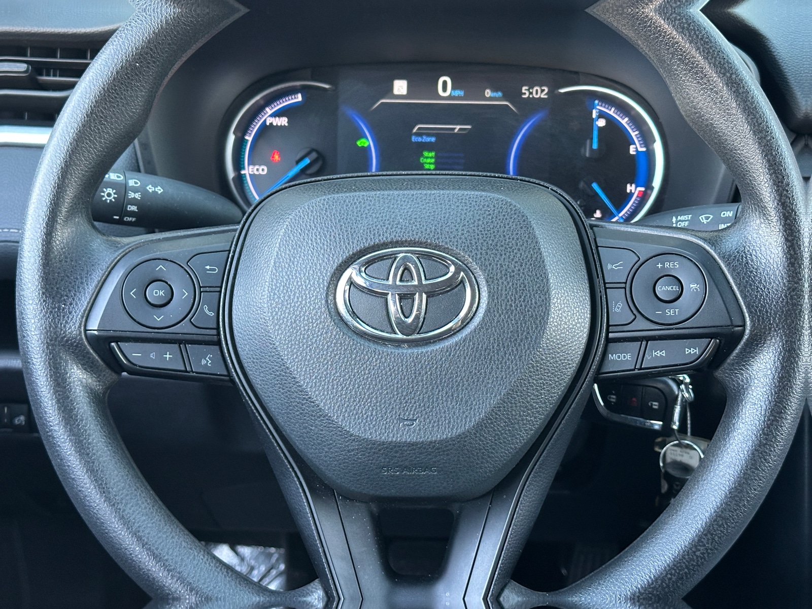 Thumbnail: 2025 Toyota RAV4 - 5