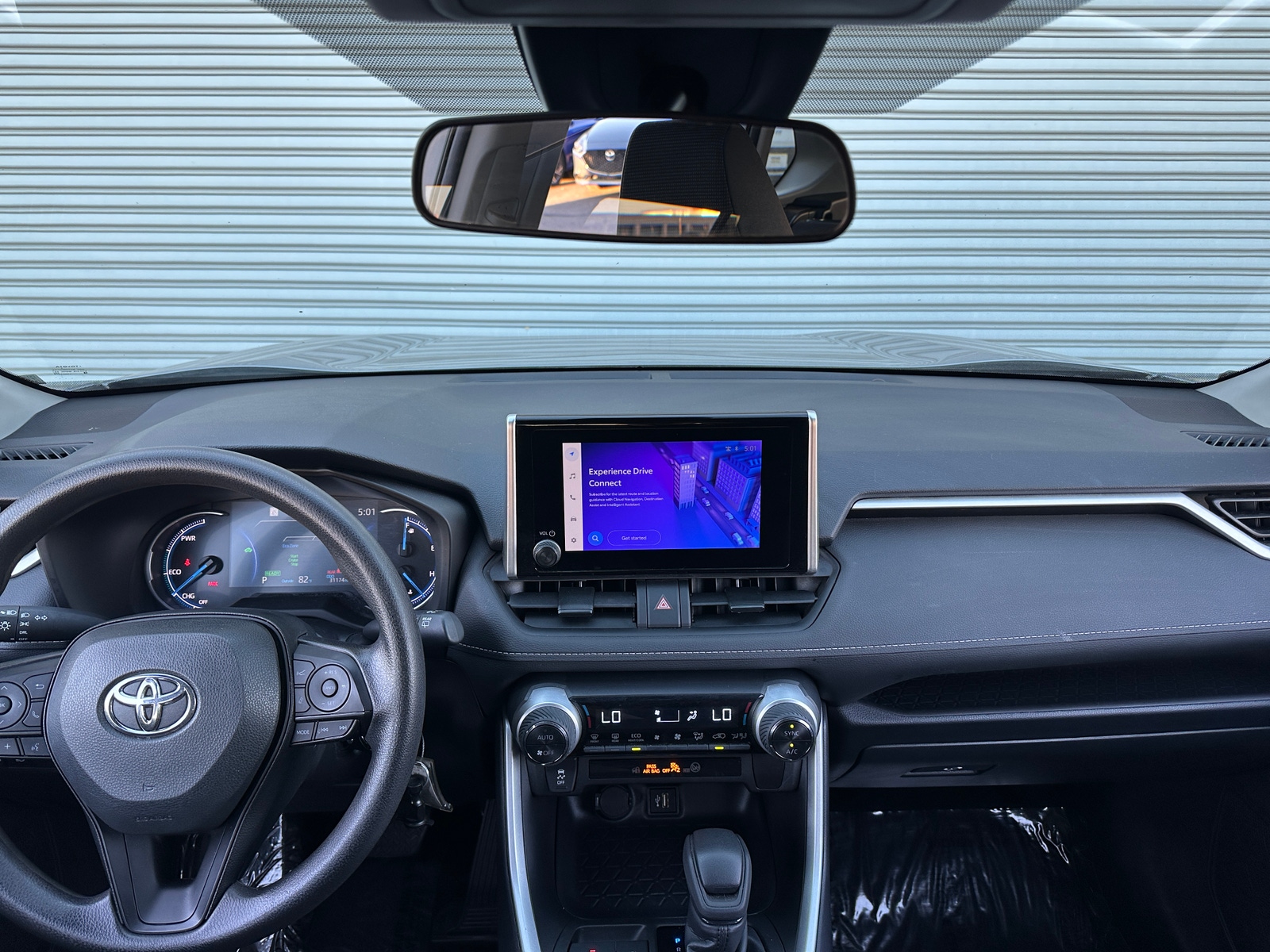 Thumbnail: 2025 Toyota RAV4 - 3