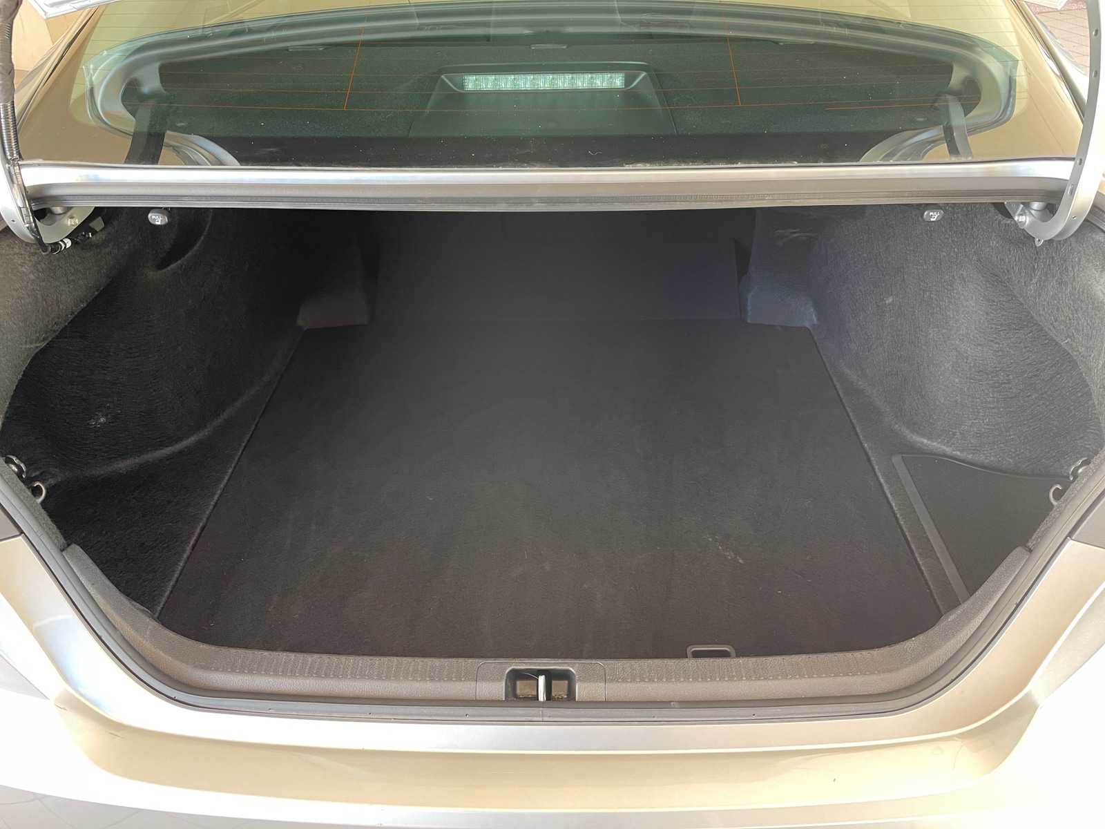 Thumbnail: 2025 Toyota Camry - 4