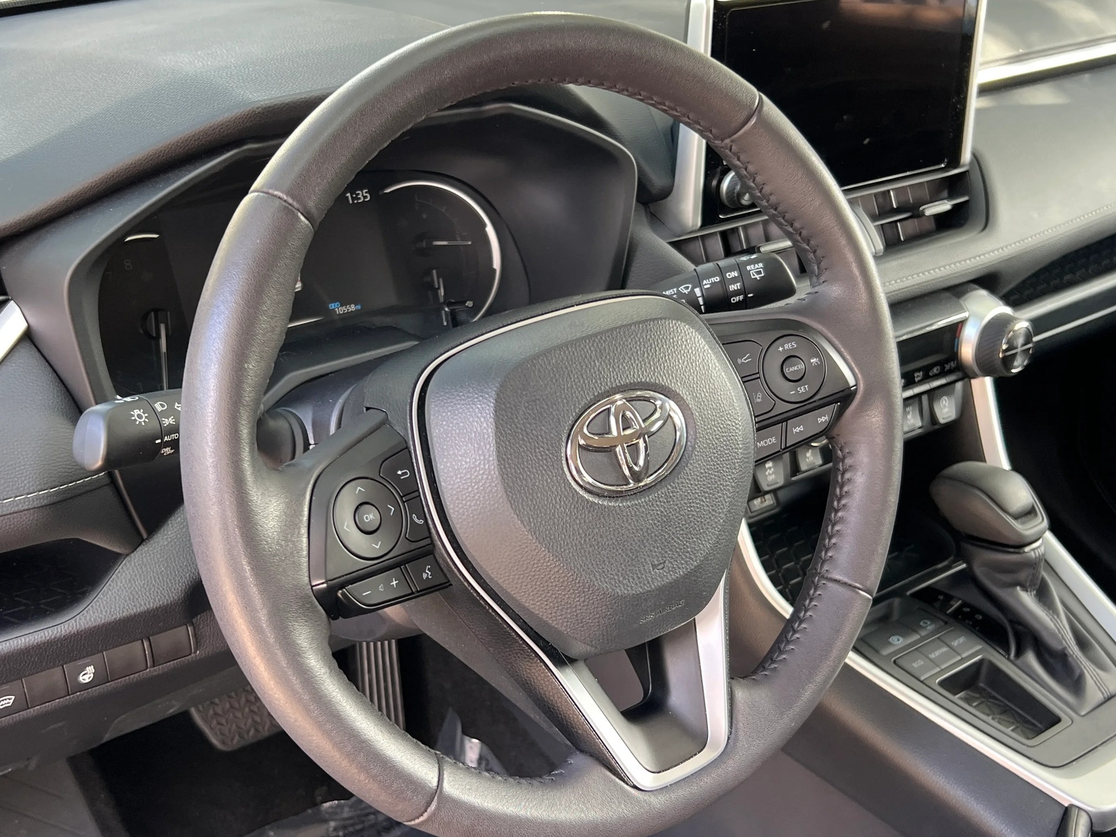 Thumbnail: 2025 Toyota RAV4 - 4