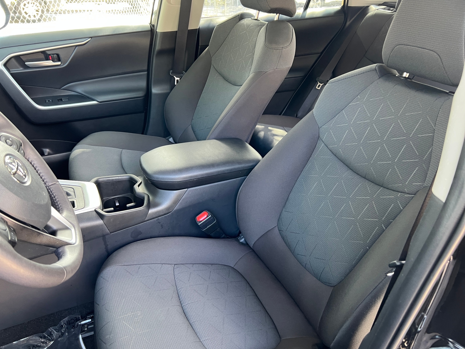 Thumbnail: 2025 Toyota RAV4 - 2