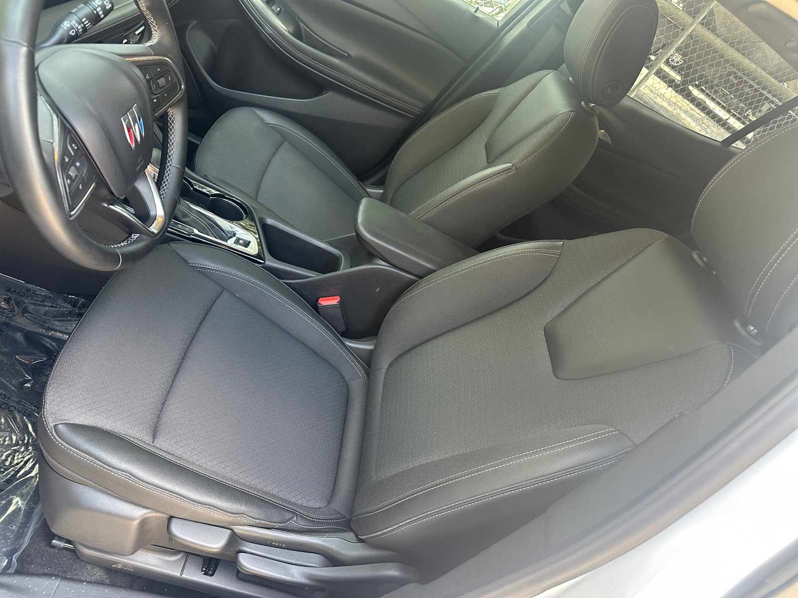 Thumbnail: 2025 Buick Encore GX - 2