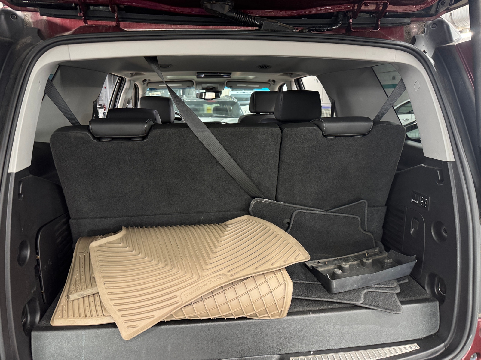 Thumbnail: 2018 Chevrolet Tahoe - 6