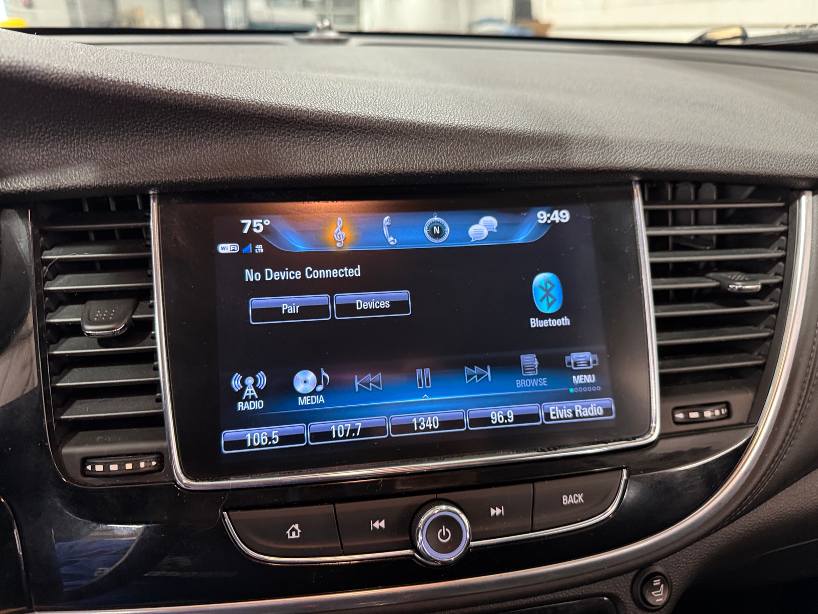 Thumbnail: 2020 Buick Encore - 3