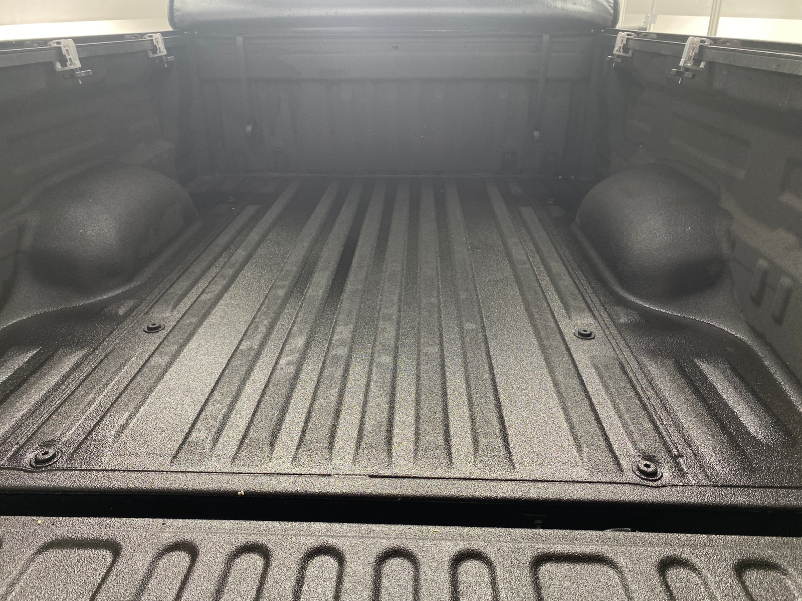 Thumbnail: 2017 Toyota Tundra - 7