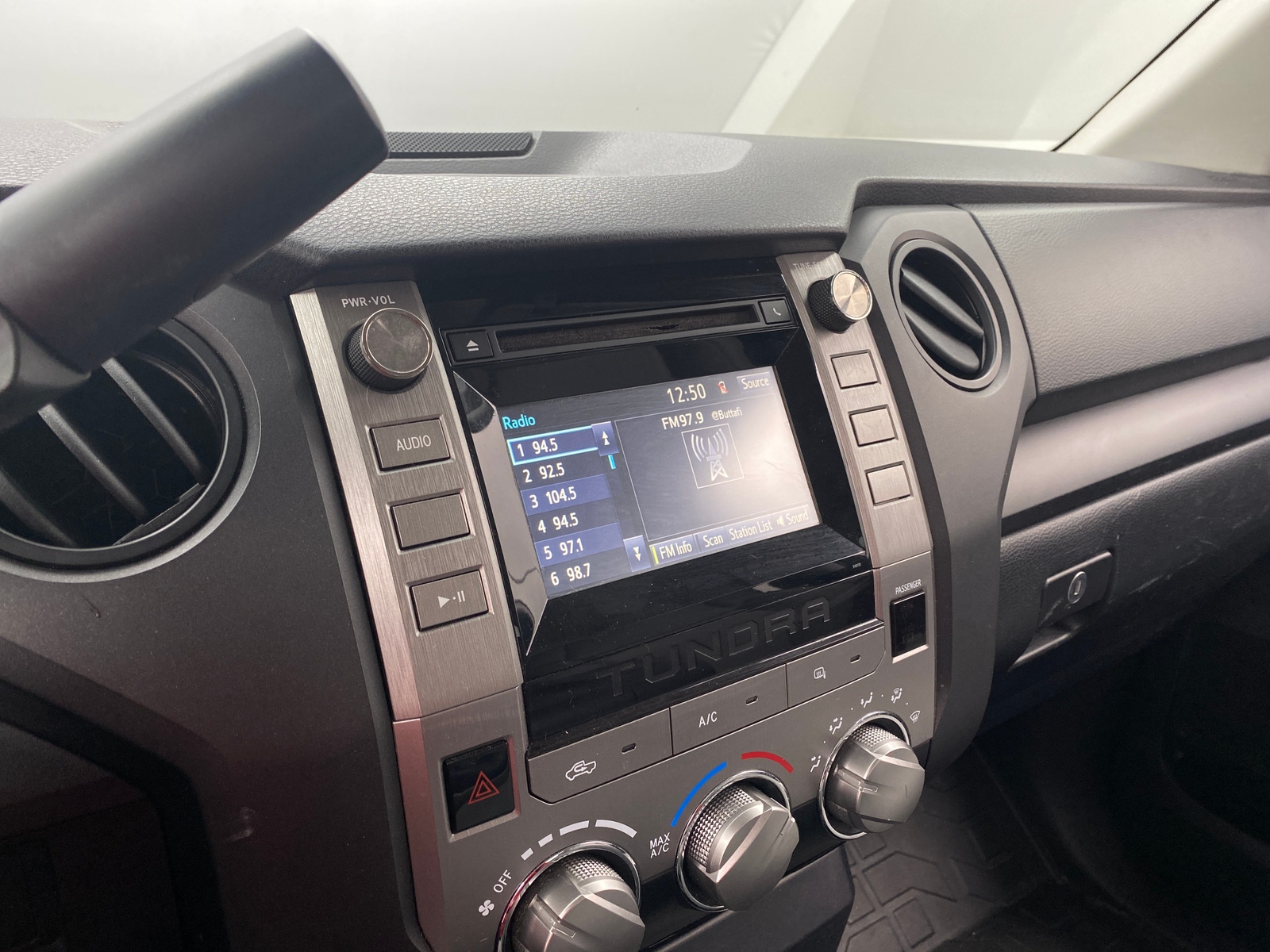 Thumbnail: 2017 Toyota Tundra - 4