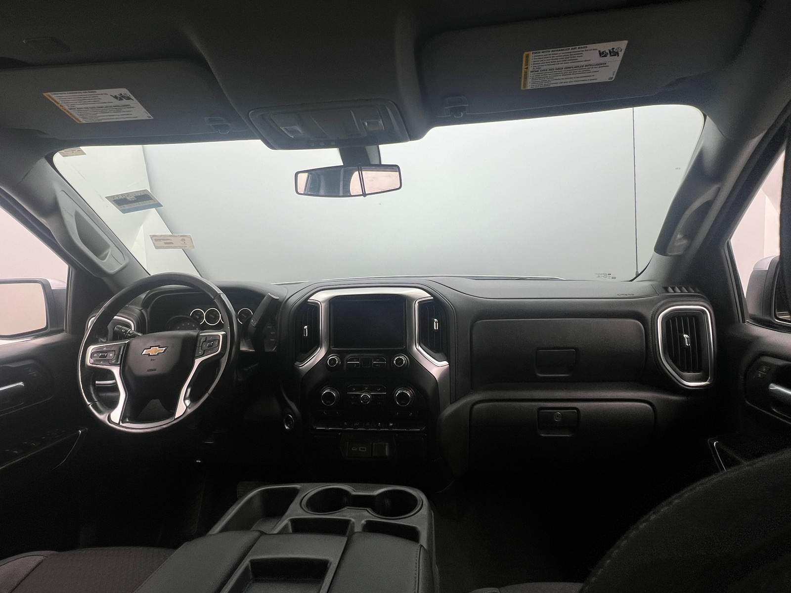 Thumbnail: 2020 Chevrolet Silverado 1500 - 3