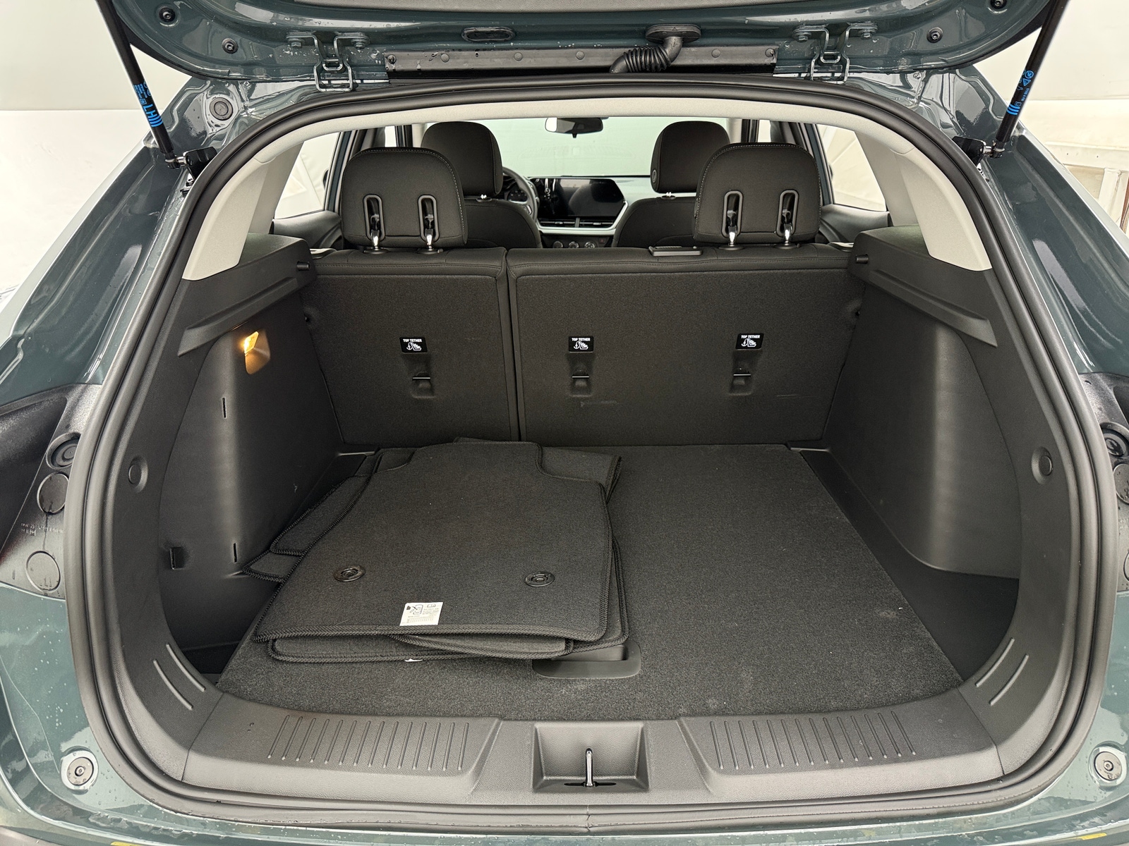 Thumbnail: 2026 Chevrolet Trax - 7