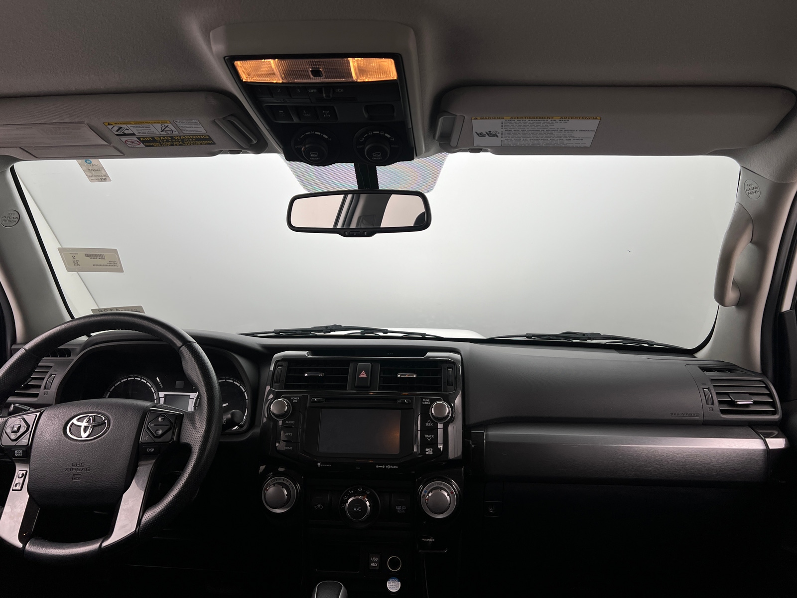 Thumbnail: 2016 Toyota 4Runner - 3