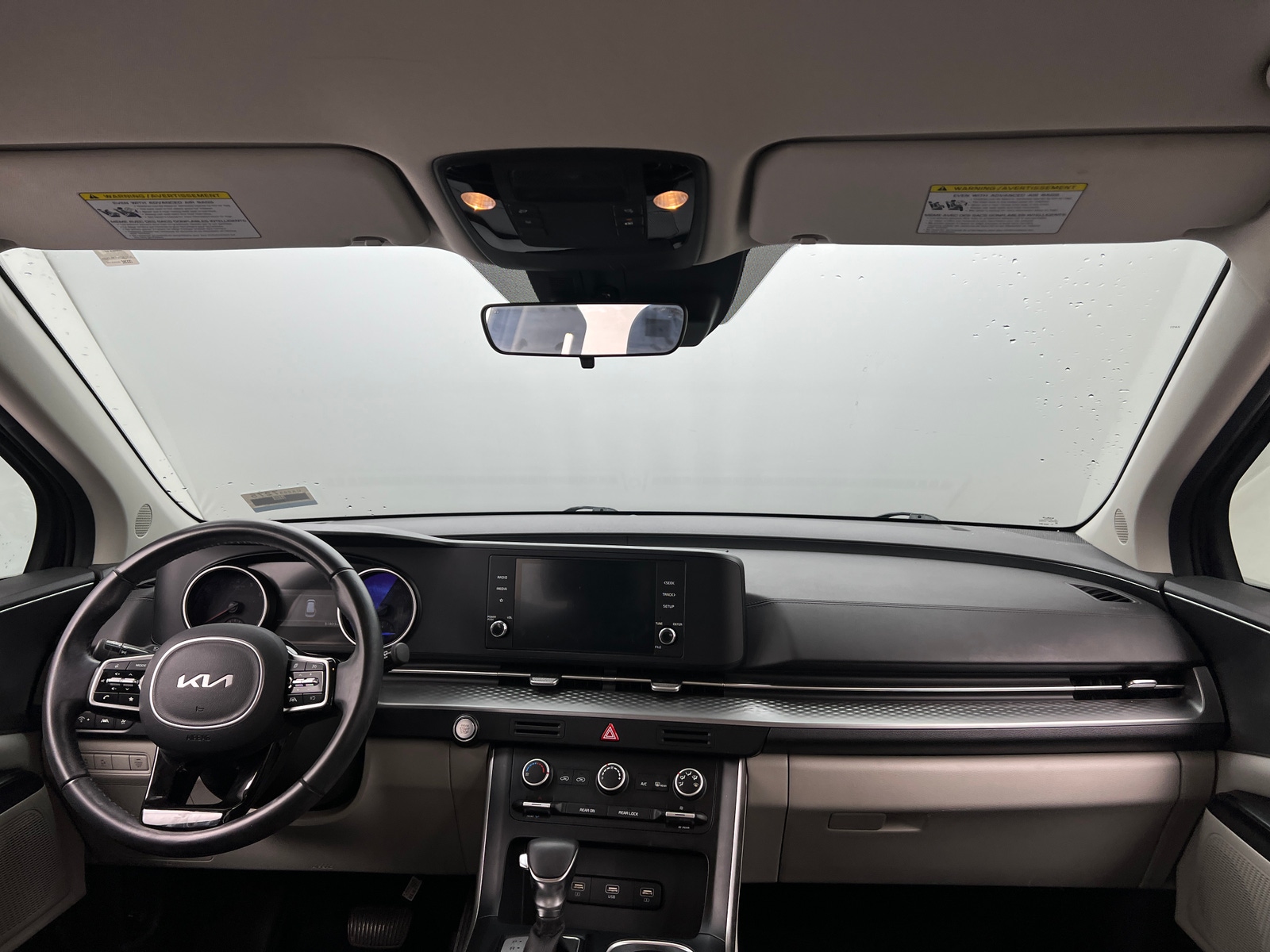 Thumbnail: 2023 Kia Carnival - 2