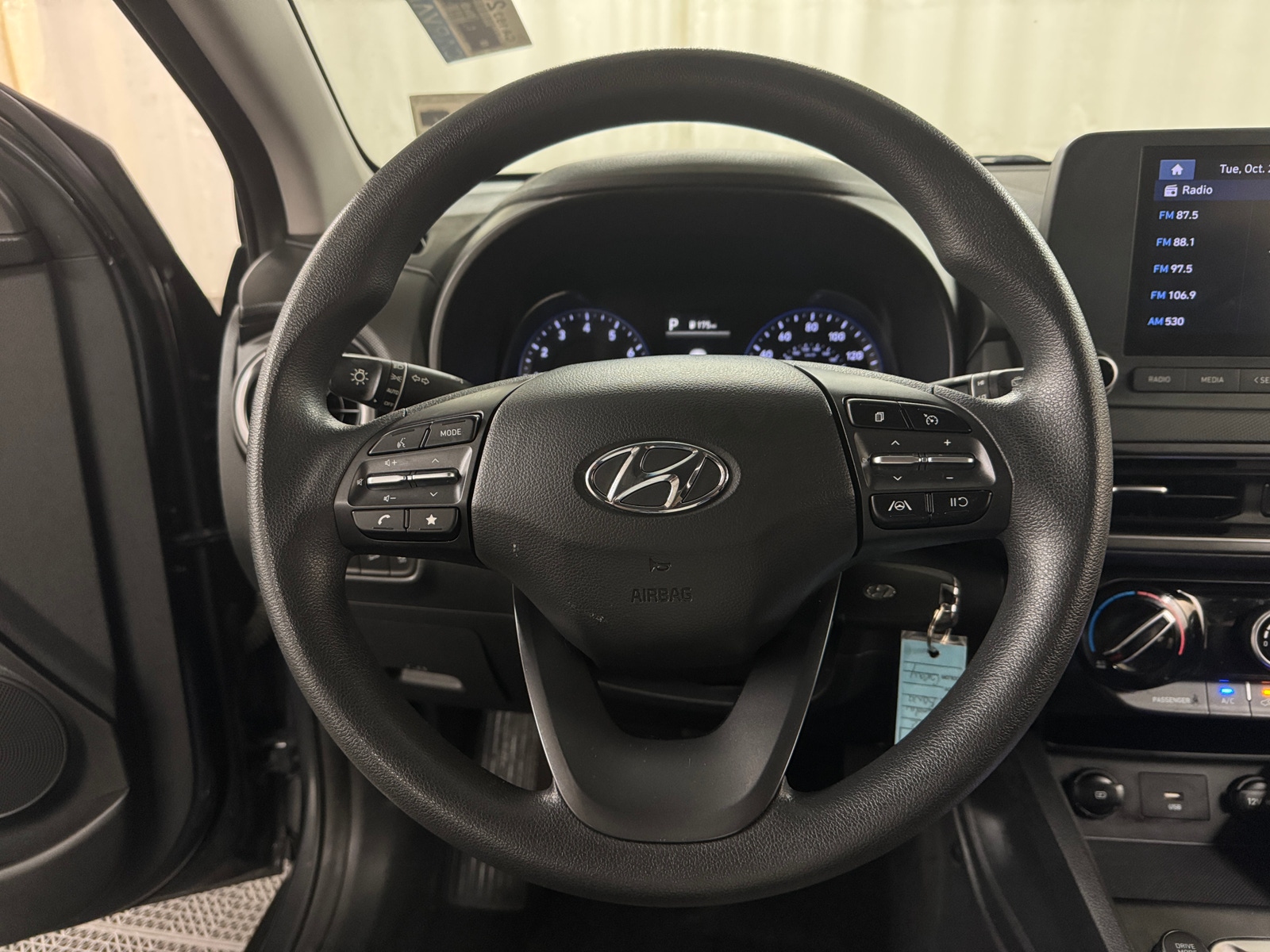 Thumbnail: 2022 Hyundai Kona - 5