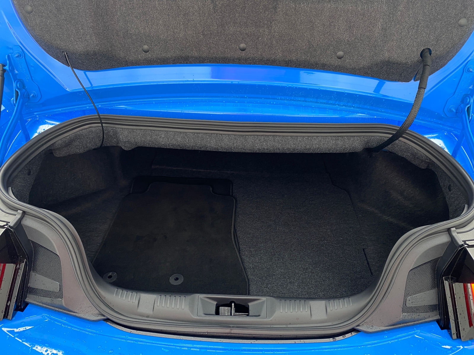 Thumbnail: 2025 Ford Mustang - 6