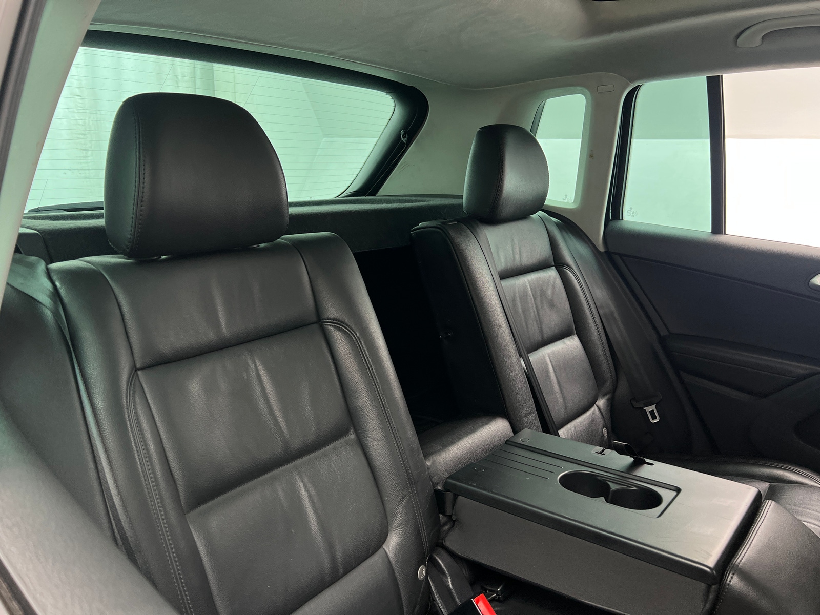 Thumbnail: 2017 Volkswagen Tiguan - 5