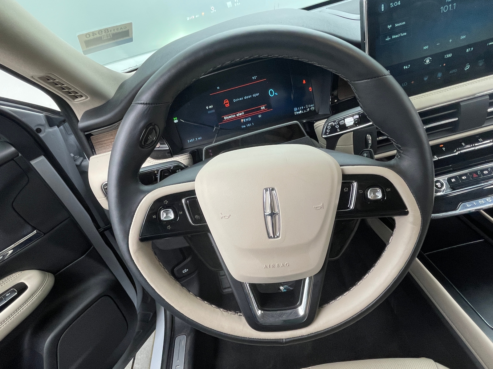 Thumbnail: 2025 Lincoln Corsair - 4