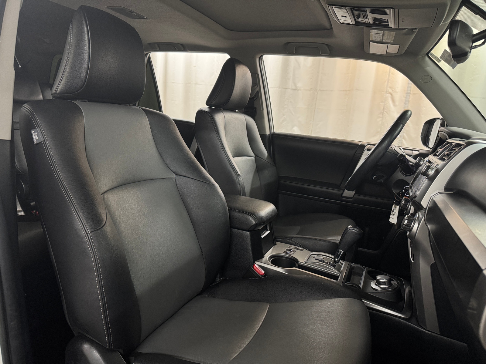 Thumbnail: 2016 Toyota 4Runner - 2