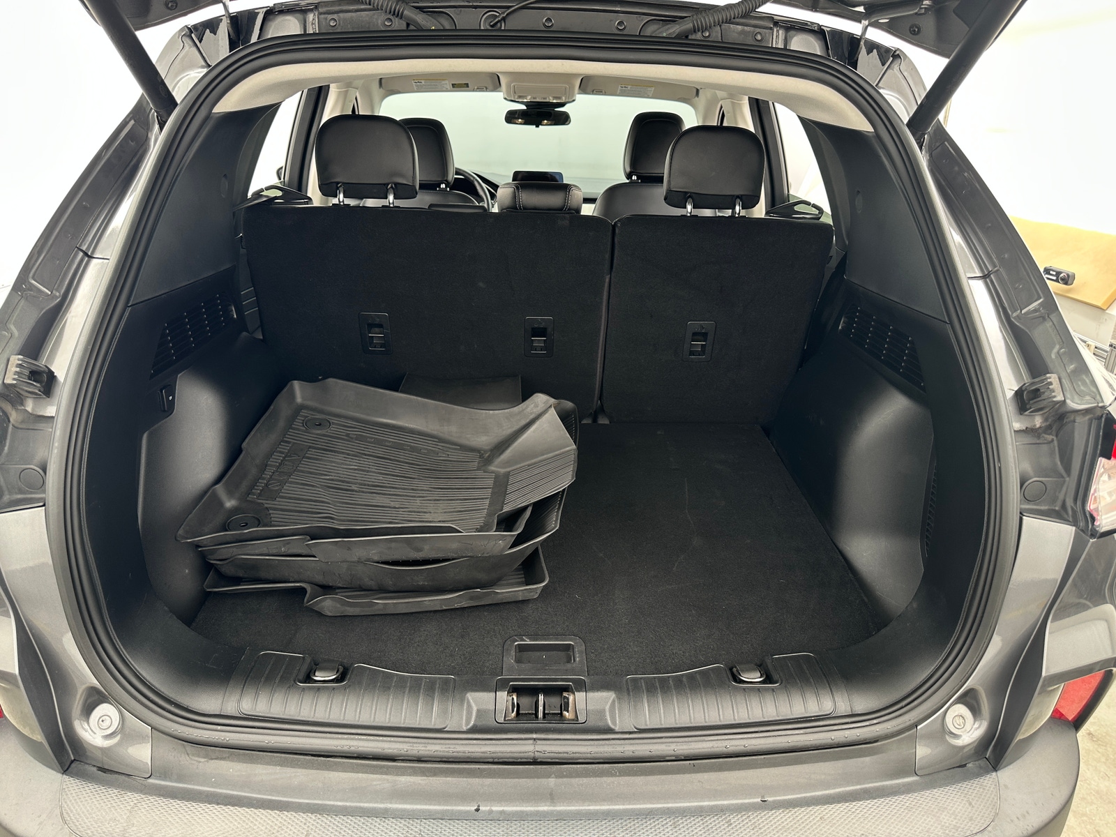 Thumbnail: 2021 Ford Escape - 6