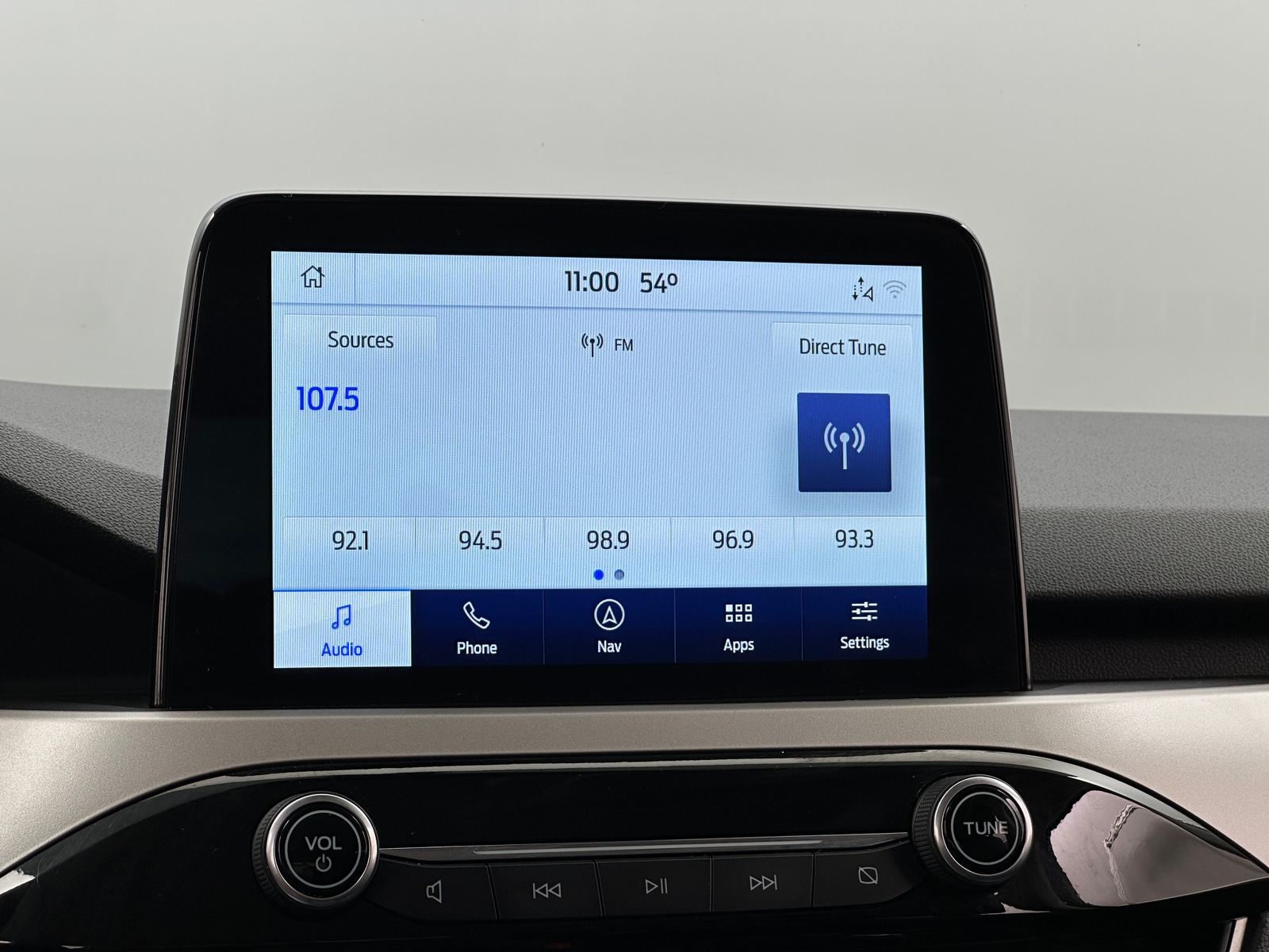 Thumbnail: 2021 Ford Escape - 3