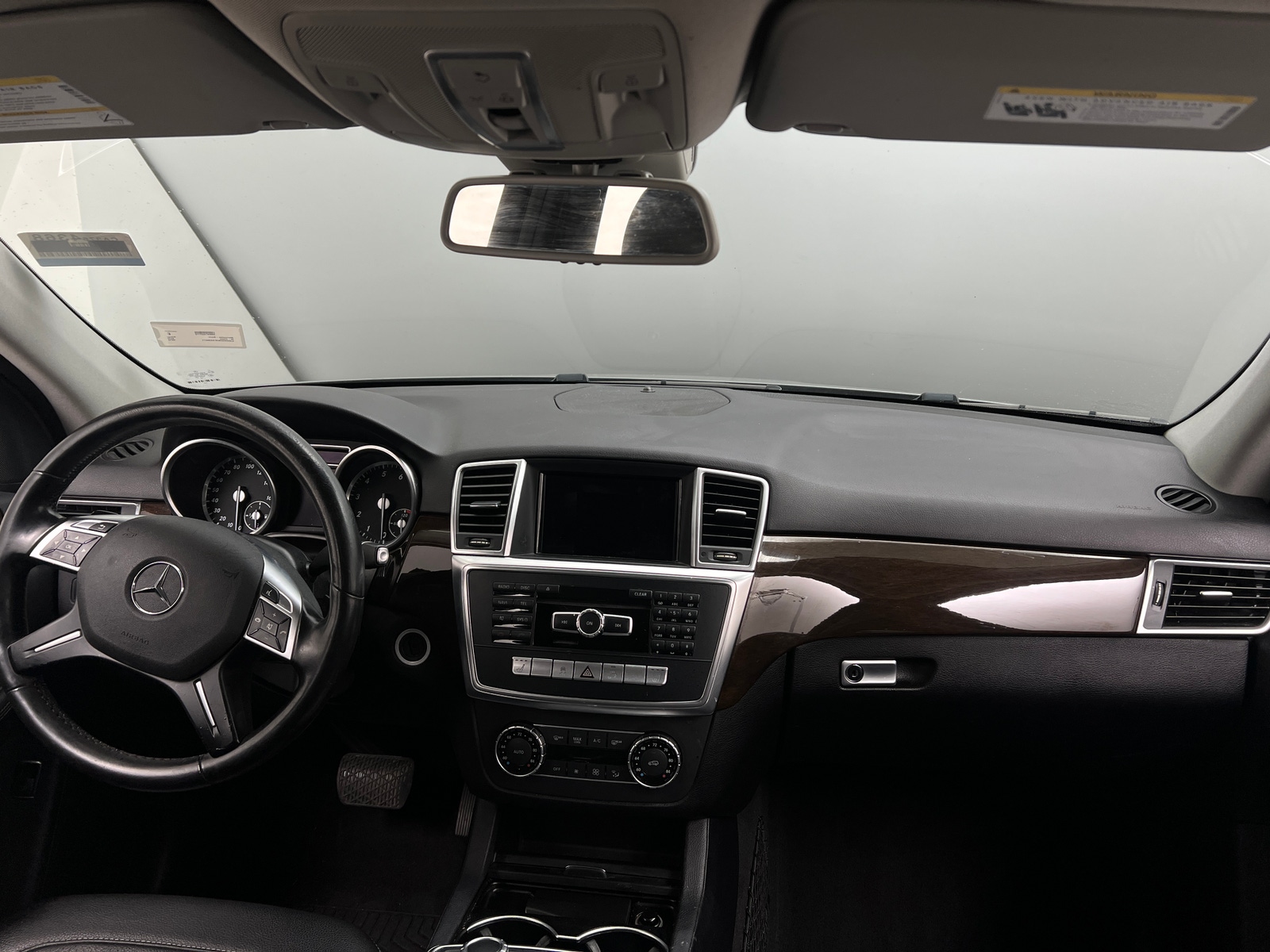 Thumbnail: 2015 Mercedes-Benz M-Class - 2