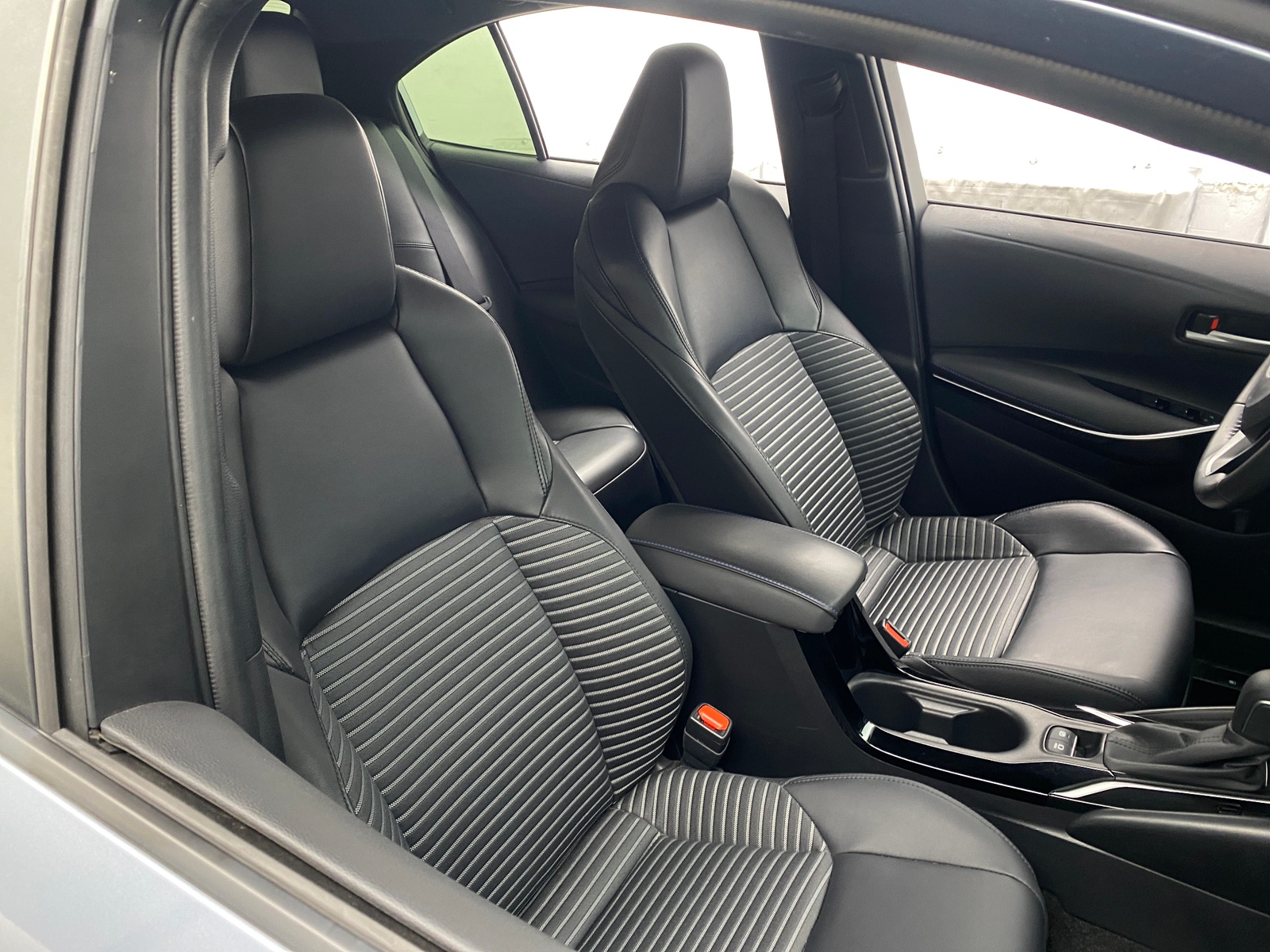 Thumbnail: 2020 Toyota Corolla - 2