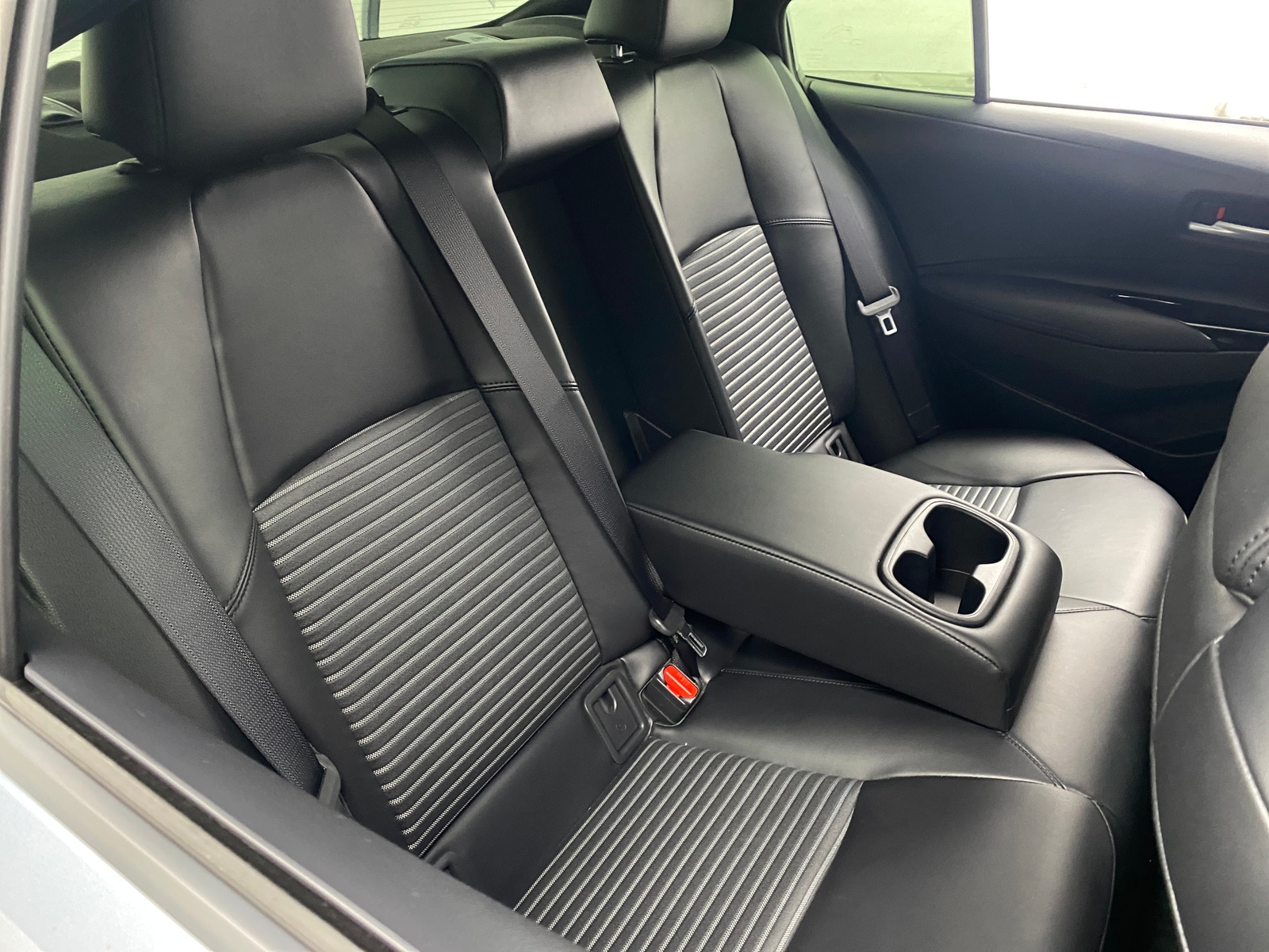 Thumbnail: 2020 Toyota Corolla - 6