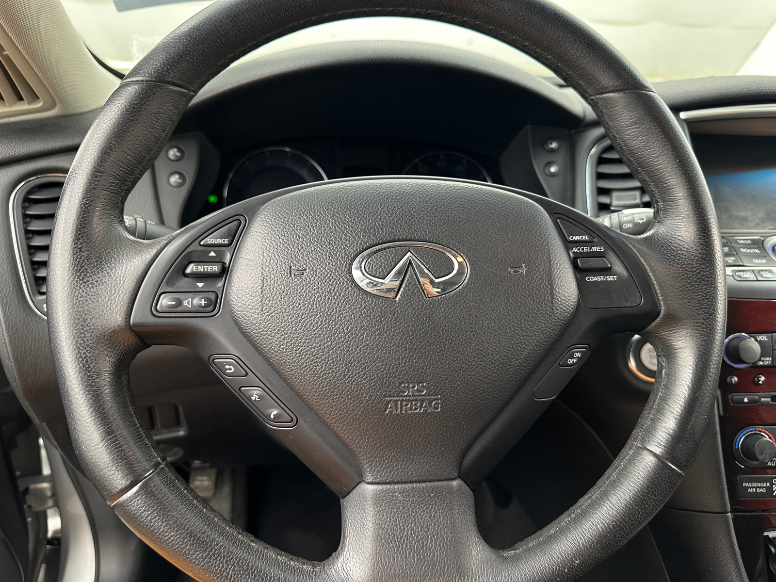 Thumbnail: 2016 INFINITI QX50 - 4