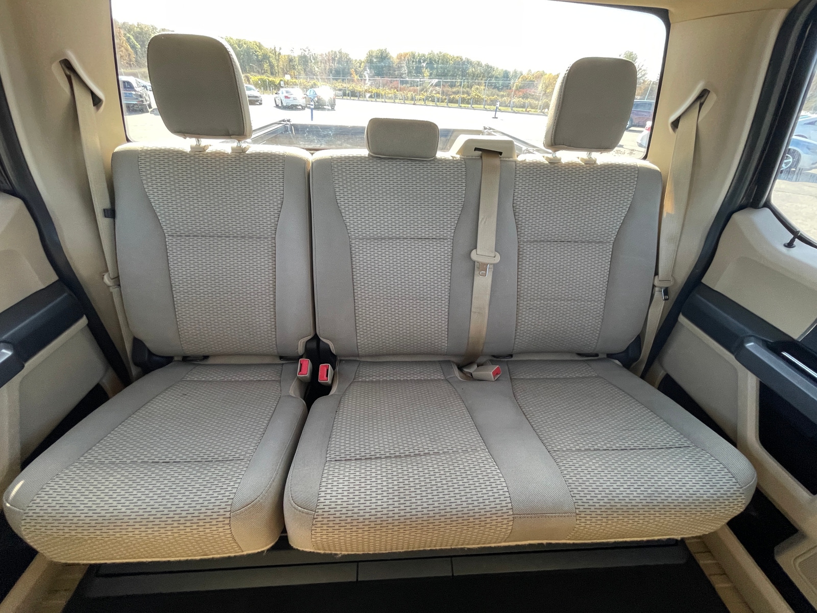 Thumbnail: 2019 Ford Econoline - 6