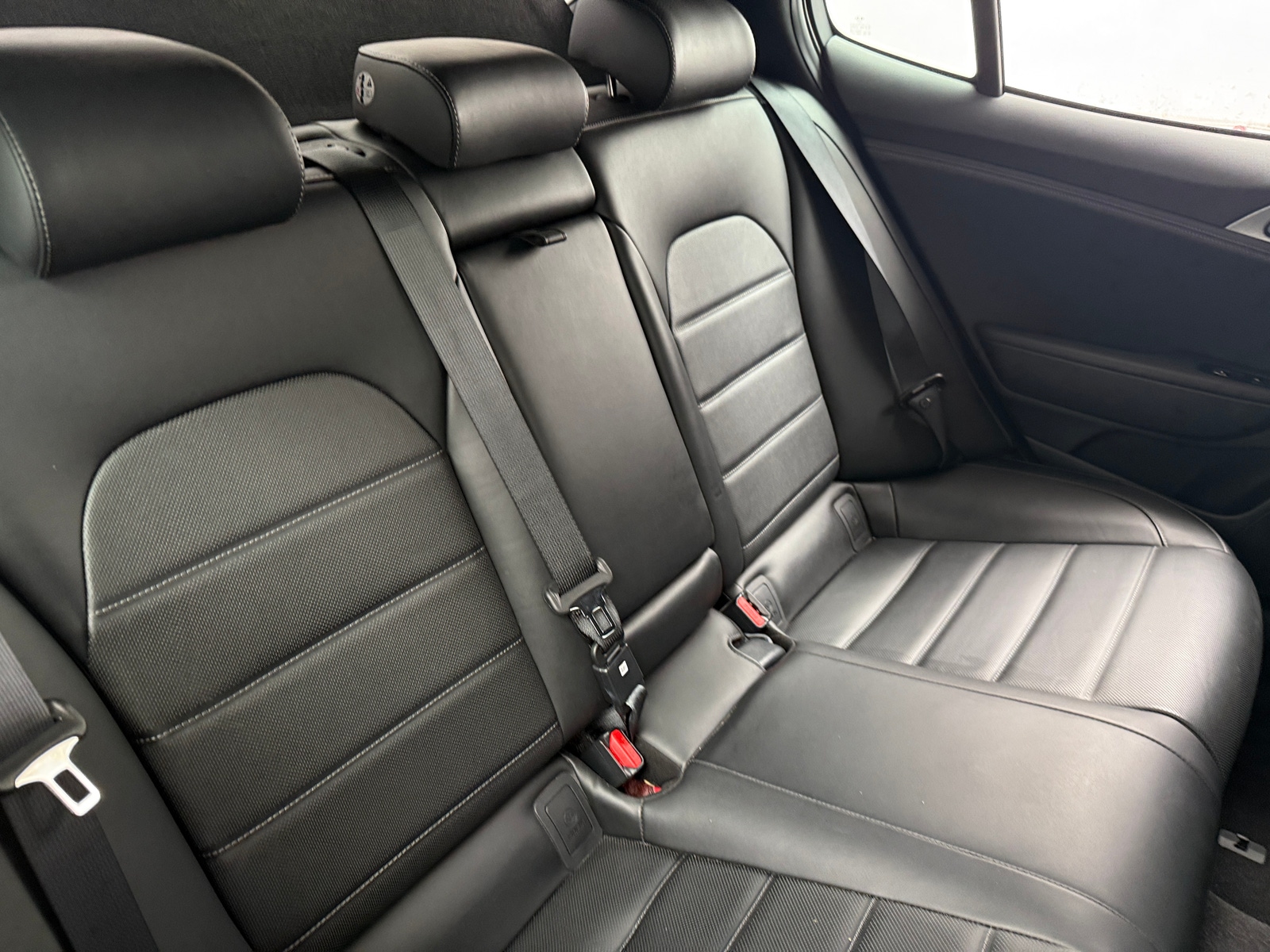 Thumbnail: 2020 Kia Stinger - 5