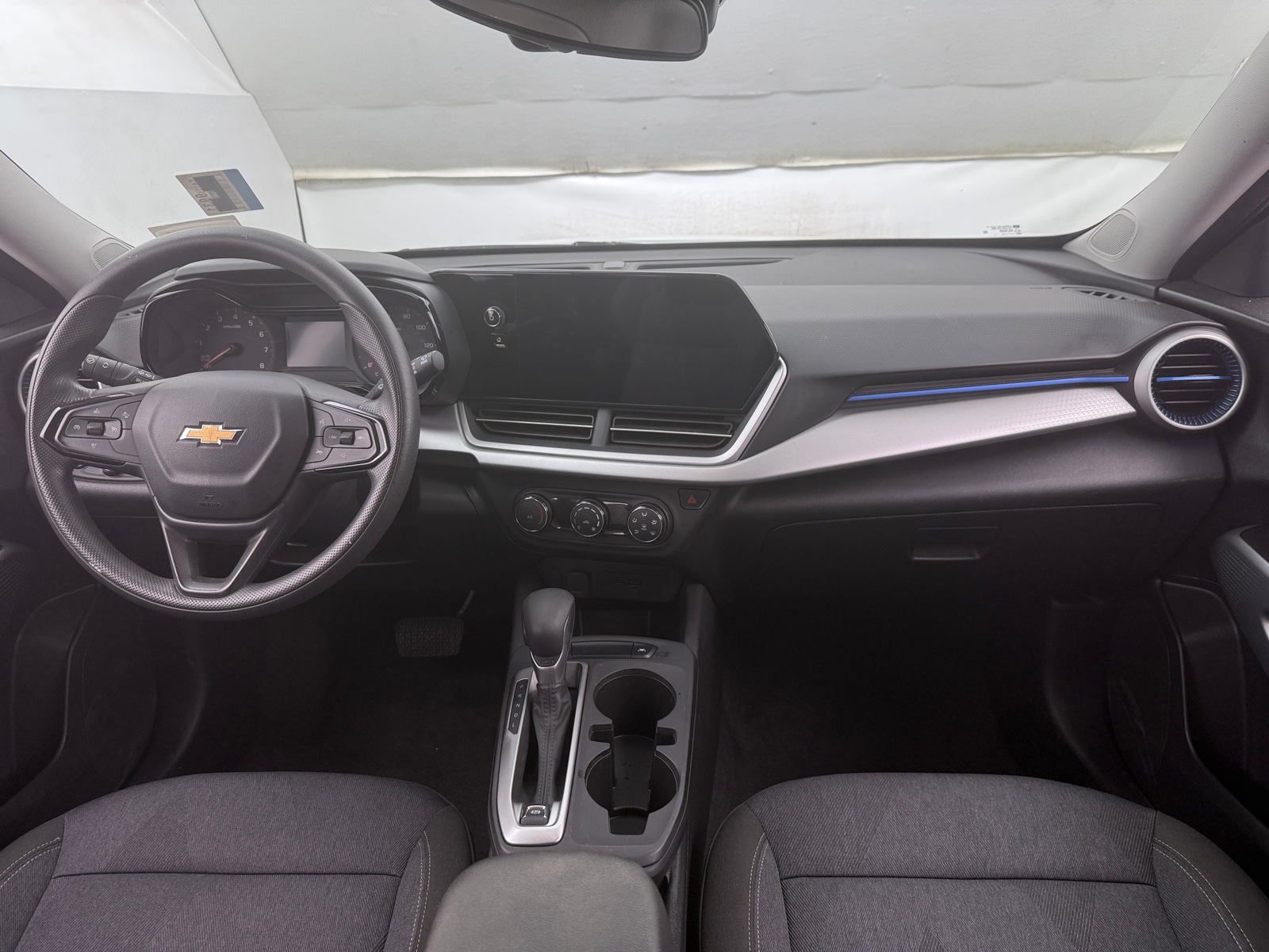 Thumbnail: 2024 Chevrolet Trax - 3