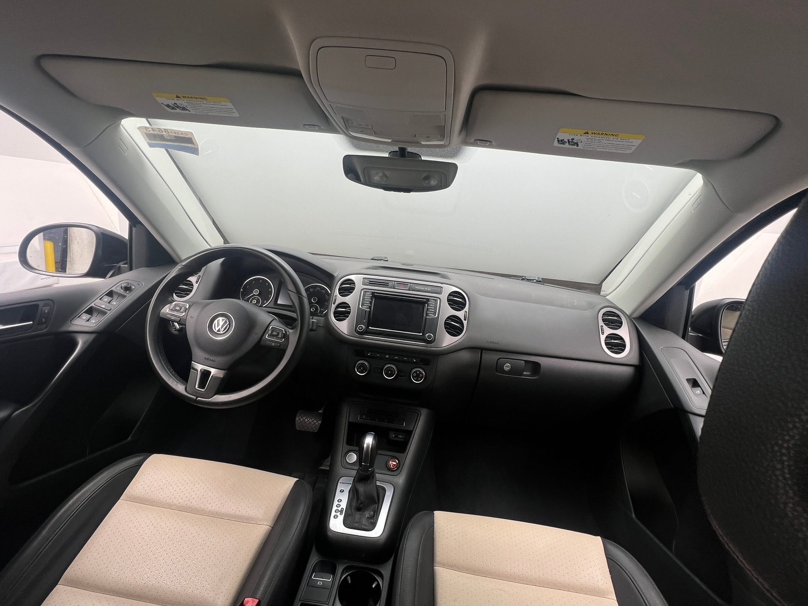 Thumbnail: 2017 Volkswagen Tiguan - 3