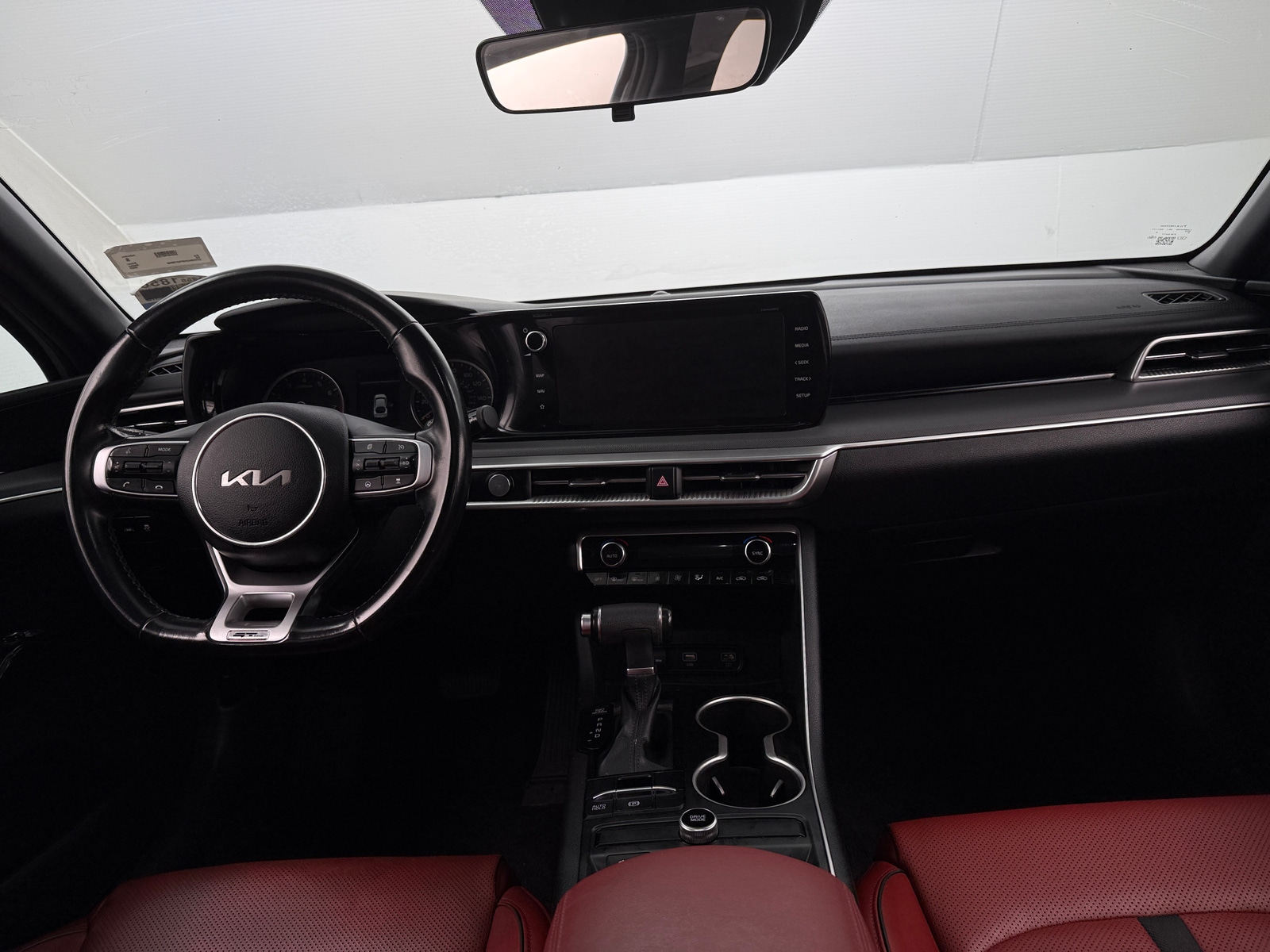 Thumbnail: 2023 Kia K5 - 2