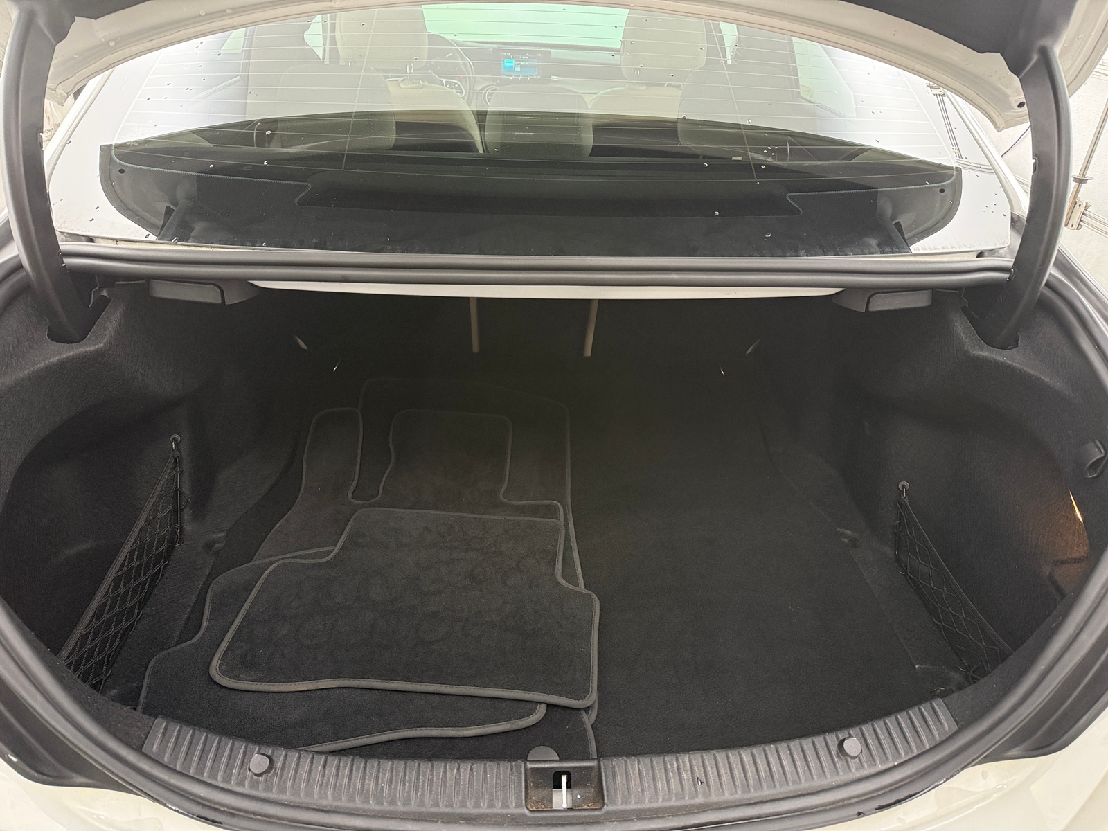 Thumbnail: 2019 Mercedes-Benz C-Class - 7