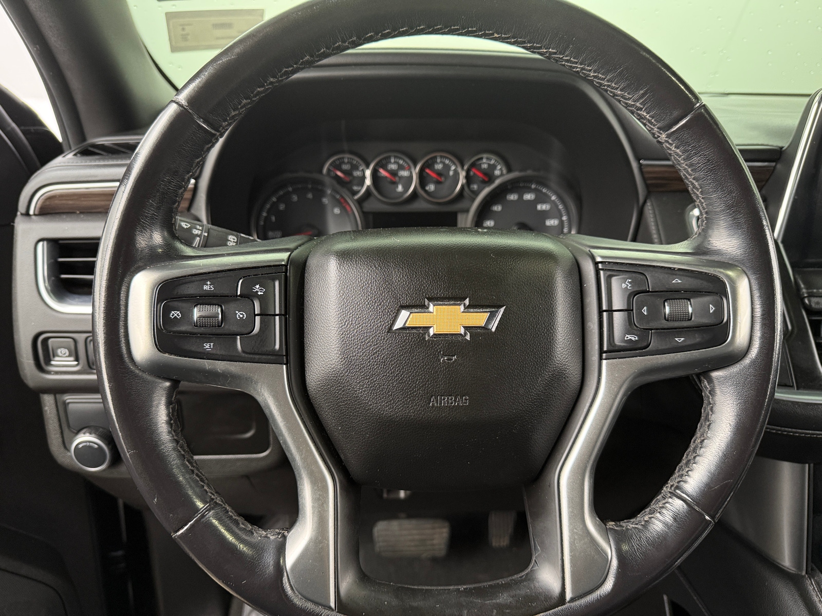 Thumbnail: 2021 Chevrolet Tahoe - 4