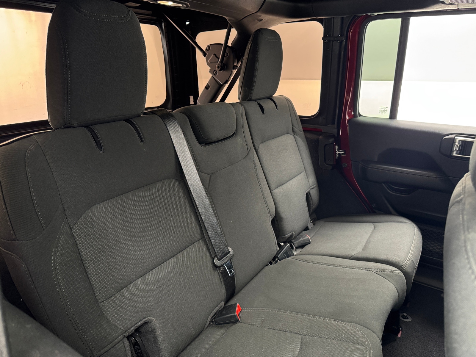 Thumbnail: 2021 Jeep Wrangler - 6