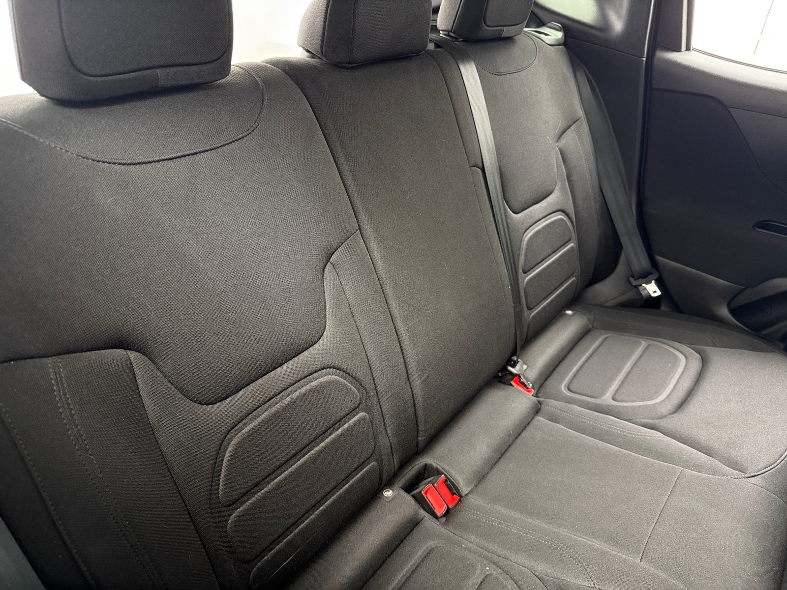 Thumbnail: 2021 Jeep Renegade - 6