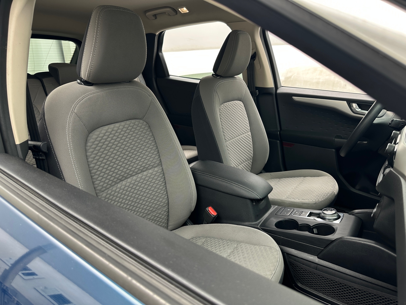 Thumbnail: 2020 Ford Escape - 2