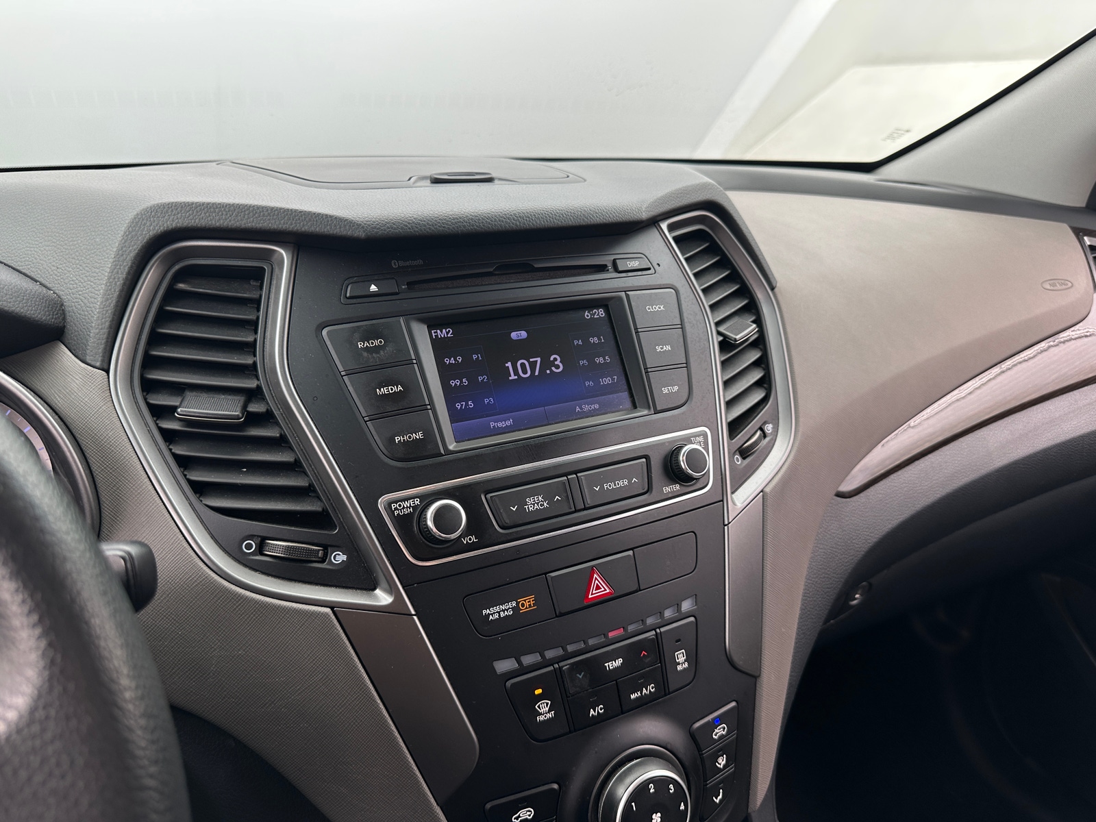 Thumbnail: 2018 Hyundai Santa Fe - 4