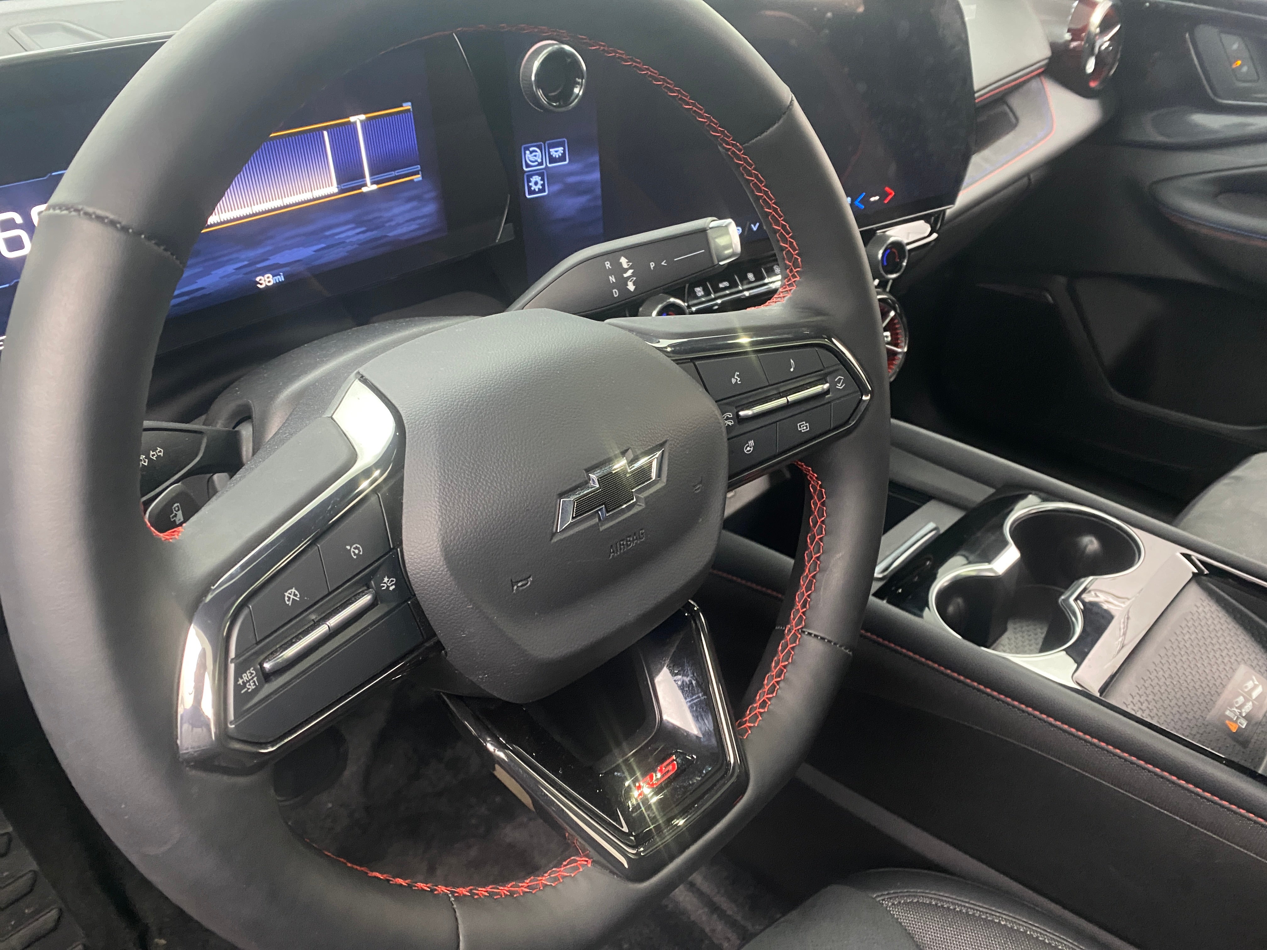 Used 2024 Chevrolet Blazer EV RS with VIN 3GNKDHRK5RS196708 for sale in Auburn, WA