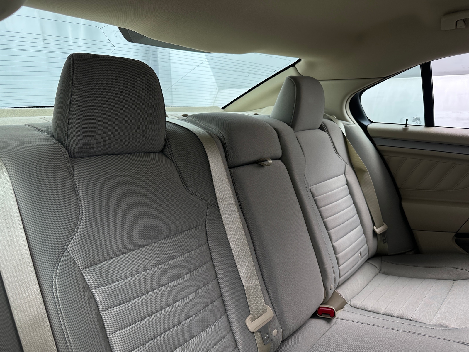 Thumbnail: 2015 Ford Taurus - 6